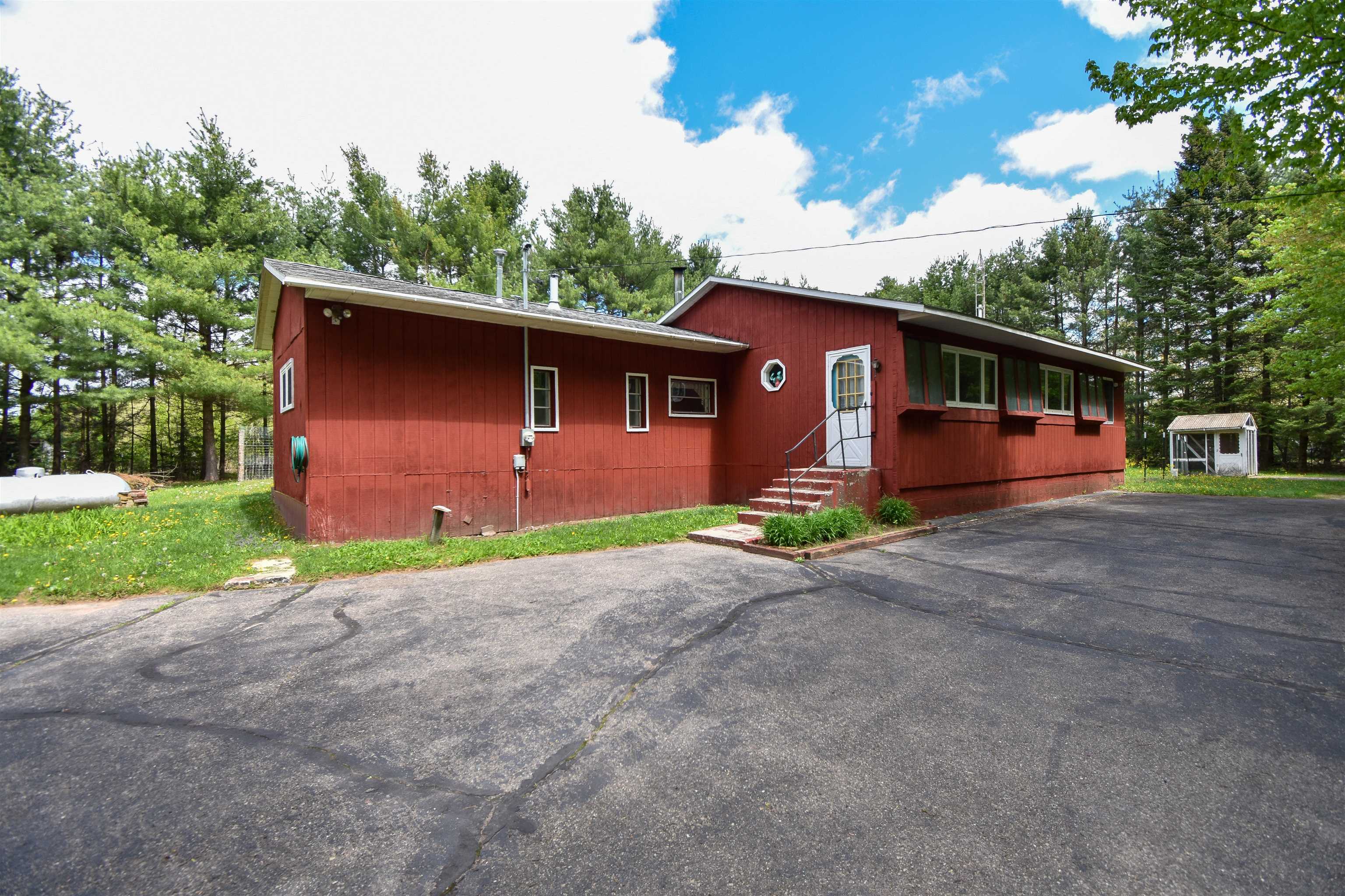 902 ROCKY RIDGE DRIVE, Stevens Point, Wisconsin 54482, 3 Bedrooms Bedrooms, ,1 BathroomBathrooms,Residential,For Sale,902 ROCKY RIDGE DRIVE,22602212