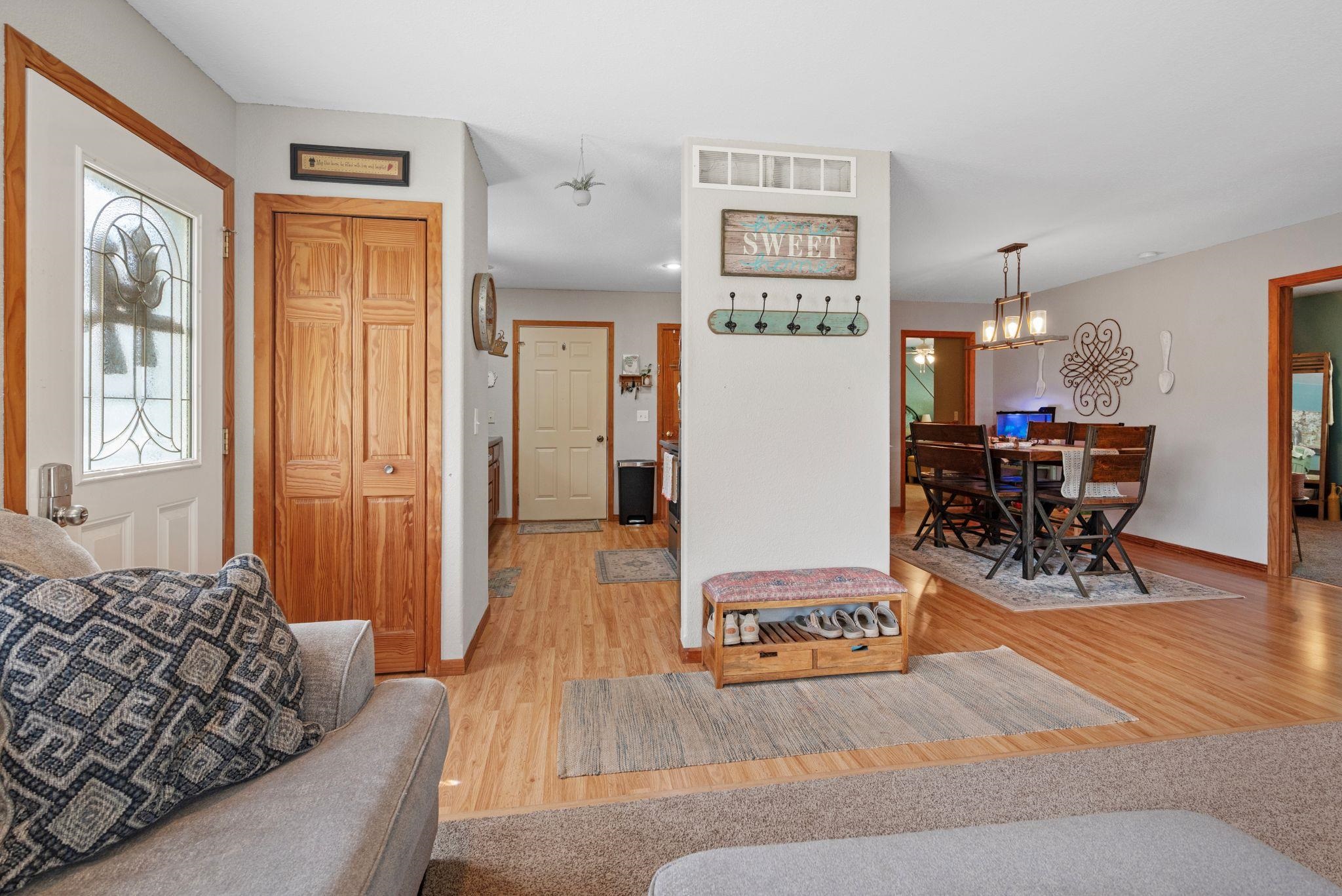 3321 ROSEWOOD DRIVE, Plover, Wisconsin 54467, 3 Bedrooms Bedrooms, ,2 BathroomsBathrooms,Residential,For Sale,3321 ROSEWOOD DRIVE,22602213