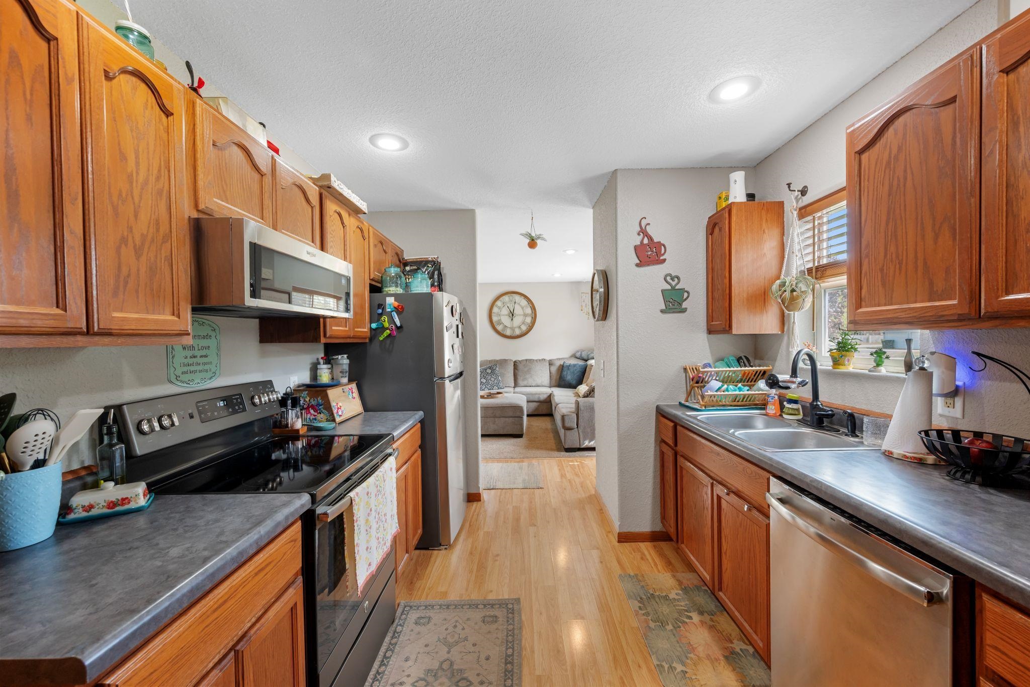 3321 ROSEWOOD DRIVE, Plover, Wisconsin 54467, 3 Bedrooms Bedrooms, ,2 BathroomsBathrooms,Residential,For Sale,3321 ROSEWOOD DRIVE,22602213