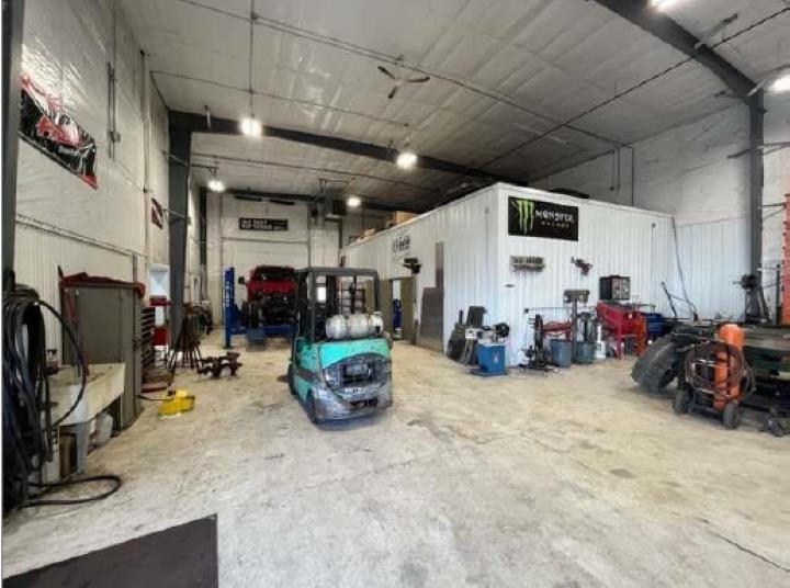 6129 SANDSTONE ROAD, Eau Claire, Wisconsin 54701, ,Commercial/industrial,For Sale,6129 SANDSTONE ROAD,22602214