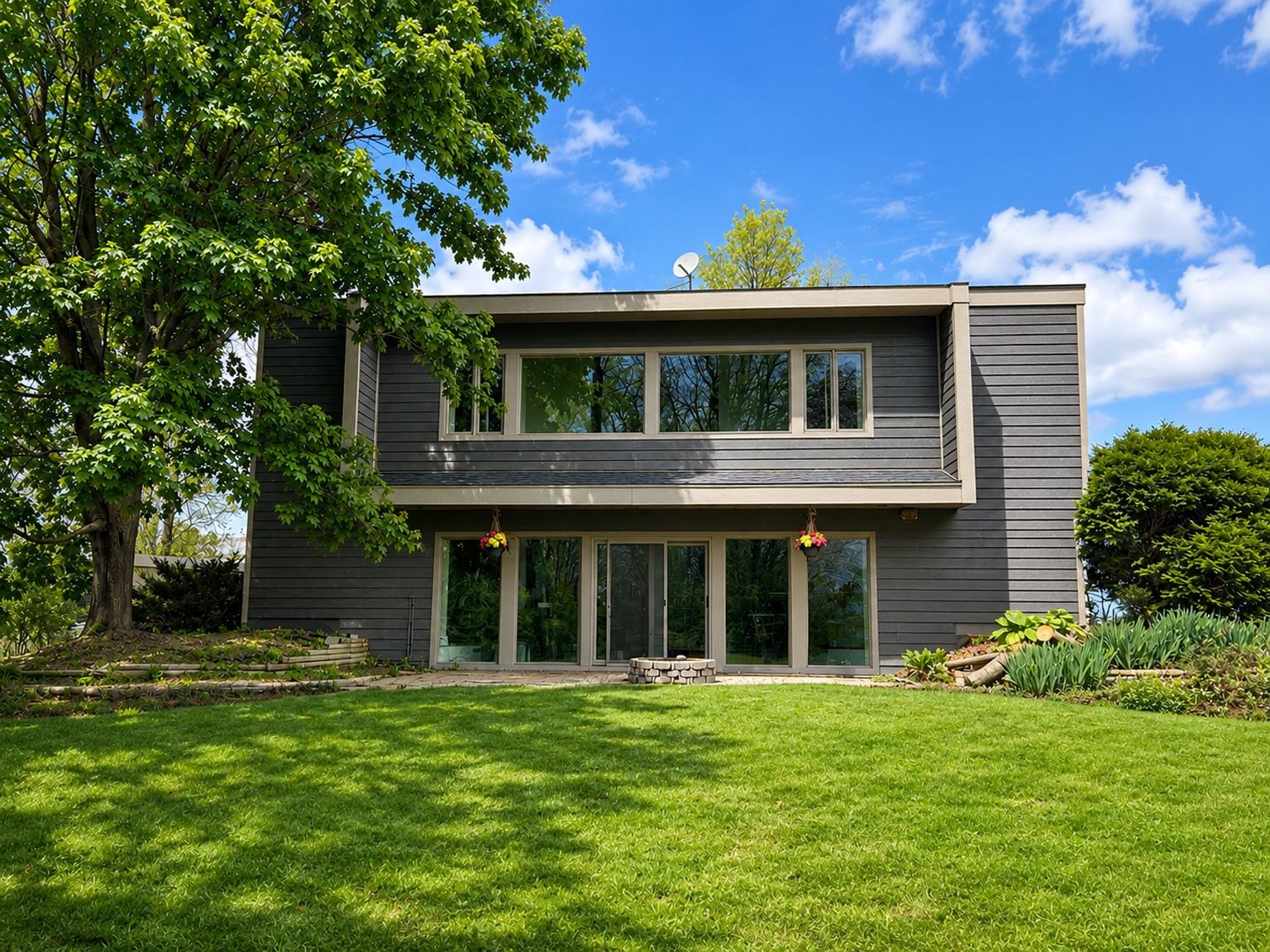 11101 ROBIN ROAD, Marshfield, Wisconsin 54449, 4 Bedrooms Bedrooms, ,3 BathroomsBathrooms,Residential,For Sale,11101 ROBIN ROAD,22602216