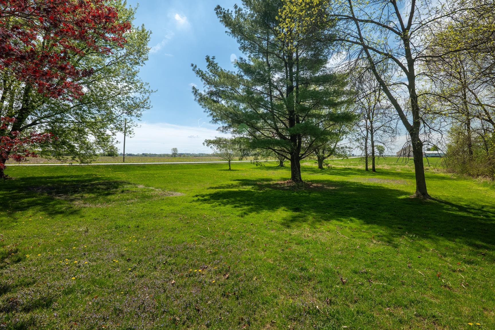 11101 ROBIN ROAD, Marshfield, Wisconsin 54449, 4 Bedrooms Bedrooms, ,3 BathroomsBathrooms,Residential,For Sale,11101 ROBIN ROAD,22602216
