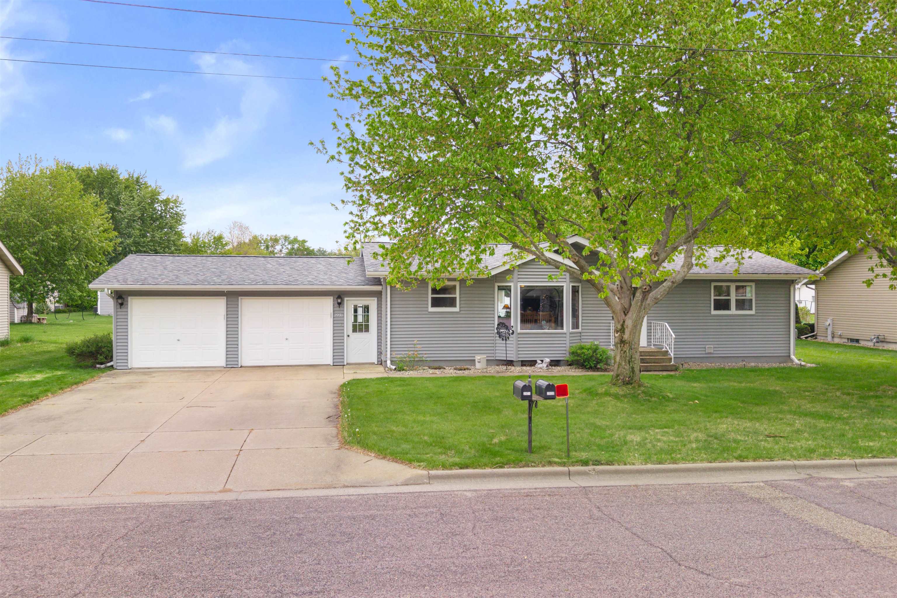 2931 4TH STREET SOUTH, Wisconsin Rapids, Wisconsin 54494, 2 Bedrooms Bedrooms, ,2 BathroomsBathrooms,Residential,For Sale,2931 4TH STREET SOUTH,22602217