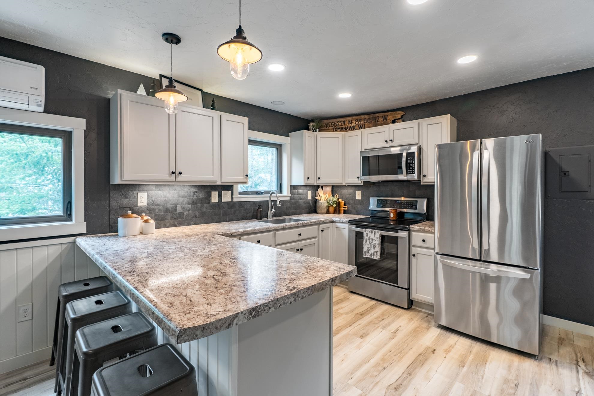 2471 KELCH DRIVE, Tomahawk, Wisconsin 54487, 2 Bedrooms Bedrooms, ,1 BathroomBathrooms,Residential,For Sale,2471 KELCH DRIVE,22602220