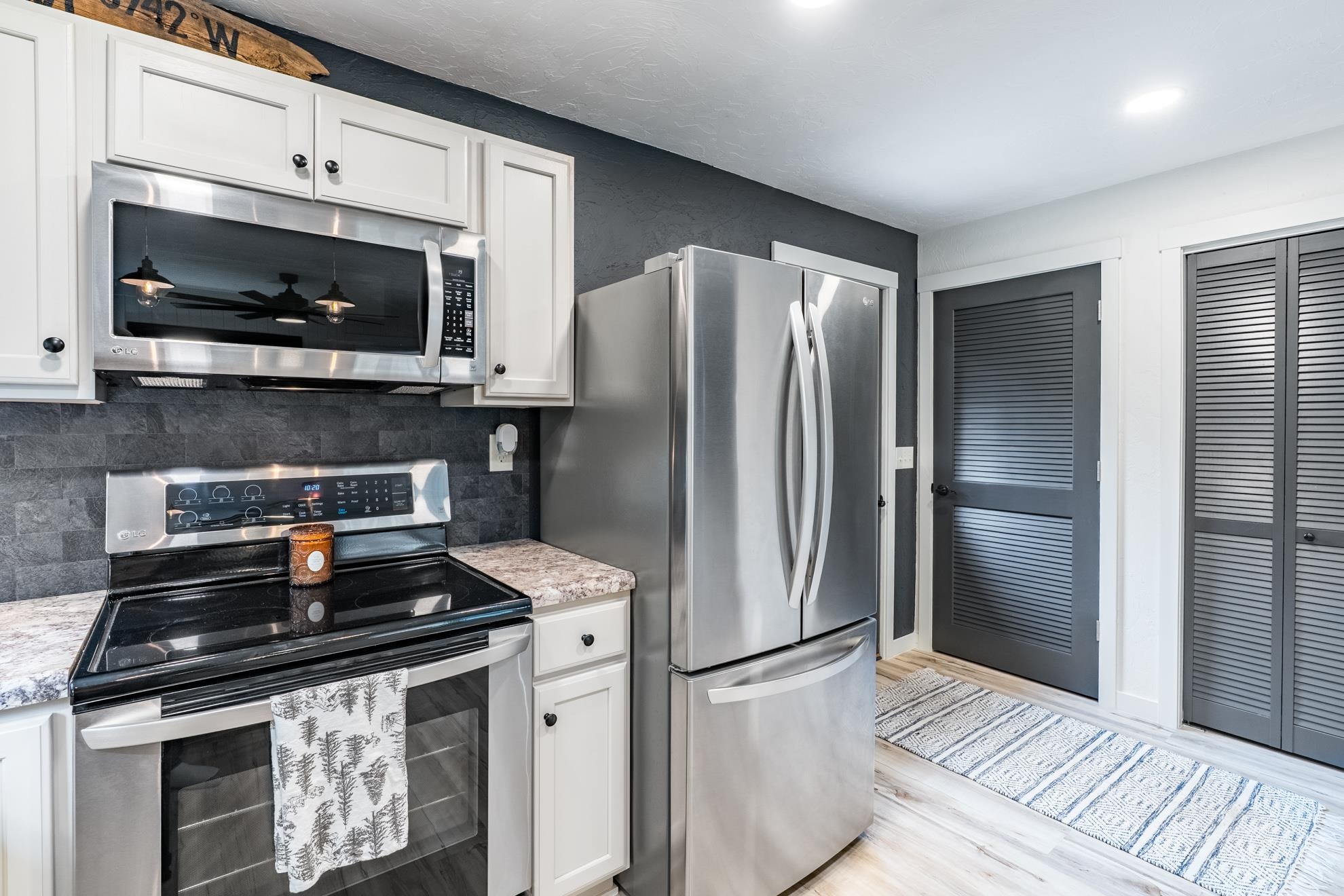 2471 KELCH DRIVE, Tomahawk, Wisconsin 54487, 2 Bedrooms Bedrooms, ,1 BathroomBathrooms,Residential,For Sale,2471 KELCH DRIVE,22602220