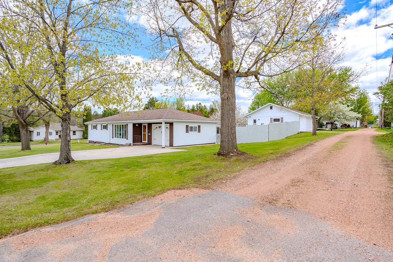 709 N POPLAR STREET, Merrill, Wisconsin 54452, 3 Bedrooms Bedrooms, ,2 BathroomsBathrooms,Residential,For Sale,709 N POPLAR STREET,22602221