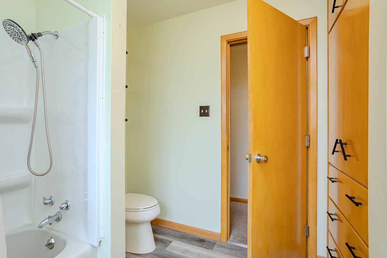 709 N POPLAR STREET, Merrill, Wisconsin 54452, 3 Bedrooms Bedrooms, ,2 BathroomsBathrooms,Residential,For Sale,709 N POPLAR STREET,22602221