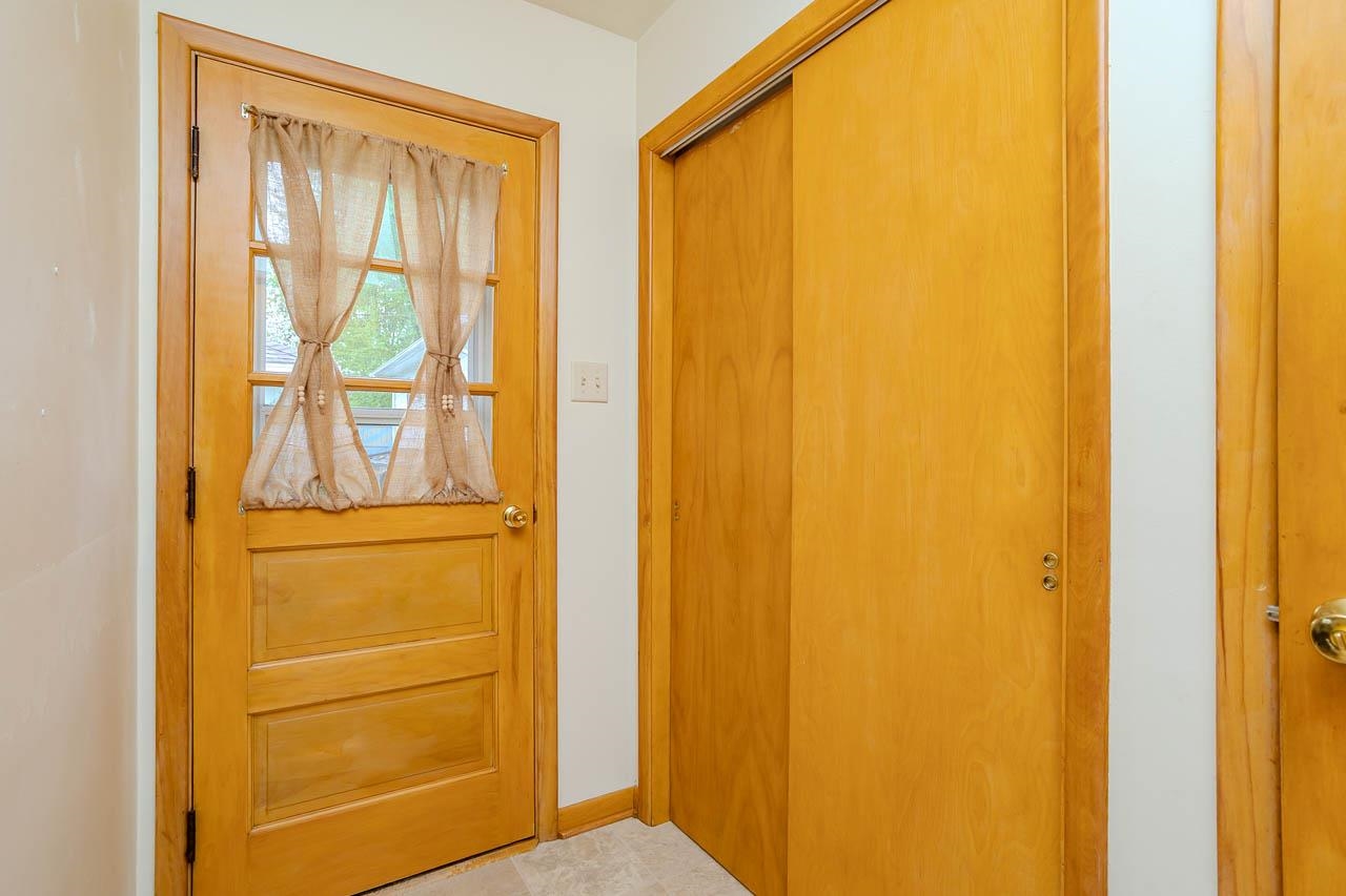 709 N POPLAR STREET, Merrill, Wisconsin 54452, 3 Bedrooms Bedrooms, ,2 BathroomsBathrooms,Residential,For Sale,709 N POPLAR STREET,22602221