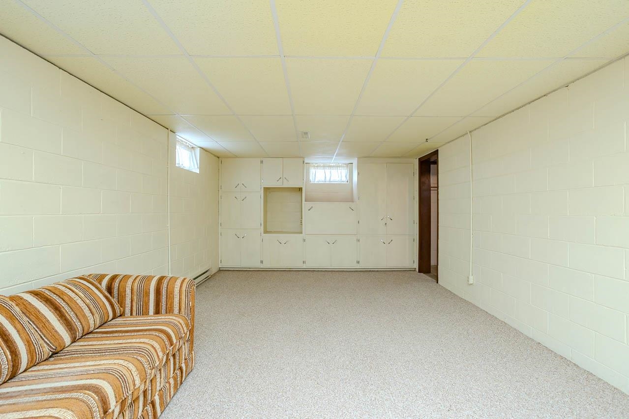 709 N POPLAR STREET, Merrill, Wisconsin 54452, 3 Bedrooms Bedrooms, ,2 BathroomsBathrooms,Residential,For Sale,709 N POPLAR STREET,22602221