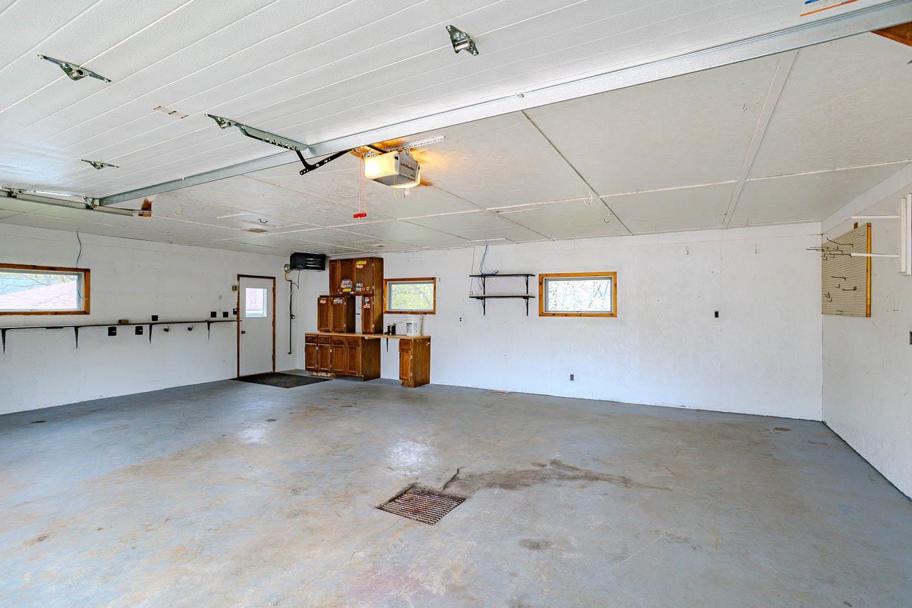 709 N POPLAR STREET, Merrill, Wisconsin 54452, 3 Bedrooms Bedrooms, ,2 BathroomsBathrooms,Residential,For Sale,709 N POPLAR STREET,22602221