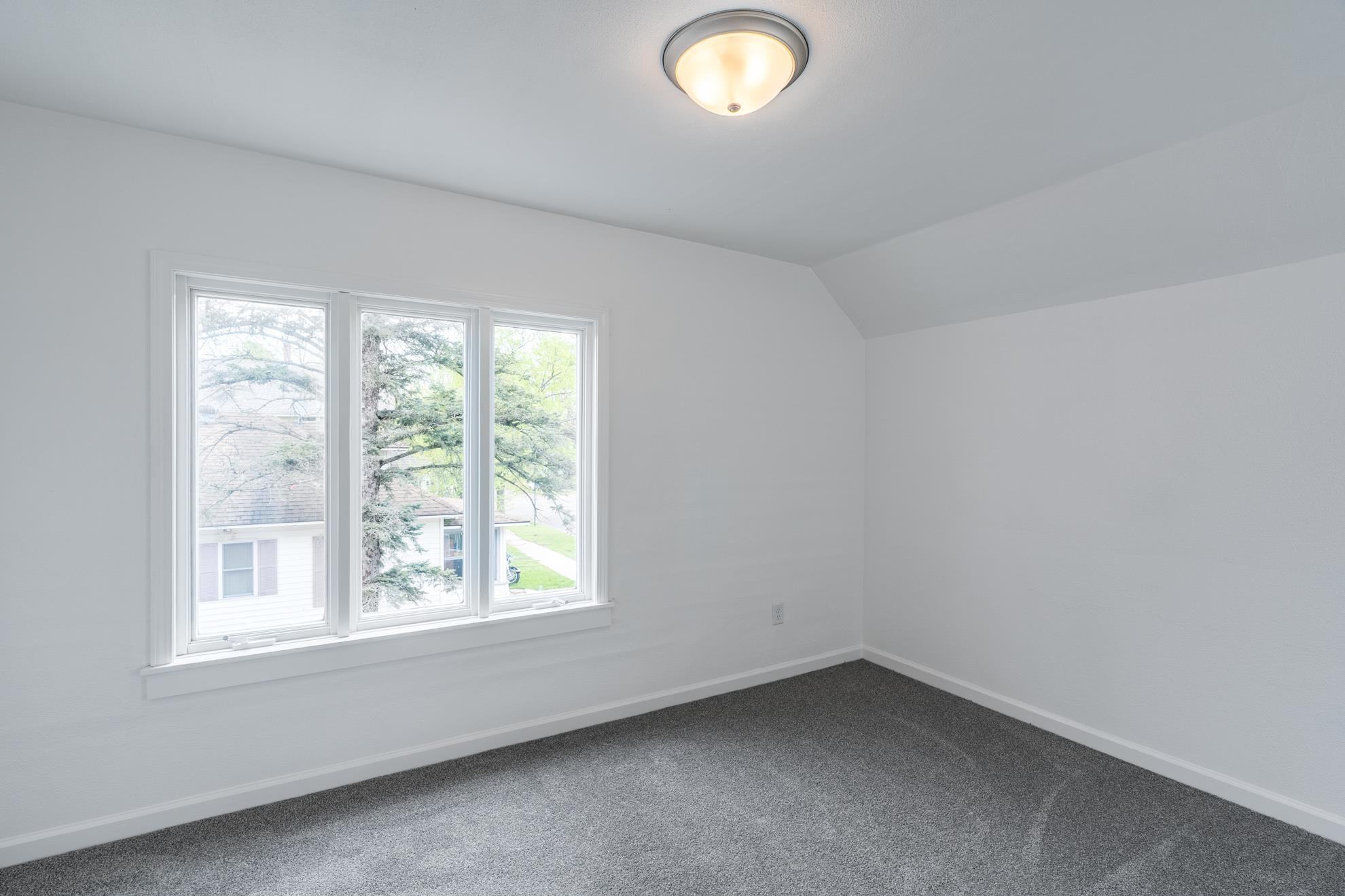 108 E 4TH STREET, Merrill, Wisconsin 54452, 5 Bedrooms Bedrooms, ,2 BathroomsBathrooms,Residential,For Sale,108 E 4TH STREET,22602222