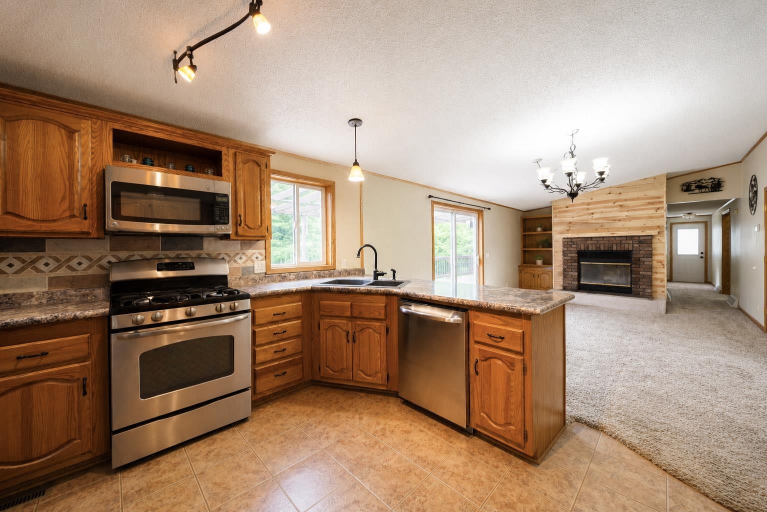 N768 CENTER ROAD, Merrill, Wisconsin 54452, 4 Bedrooms Bedrooms, ,2 BathroomsBathrooms,Residential,For Sale,N768 CENTER ROAD,22602229