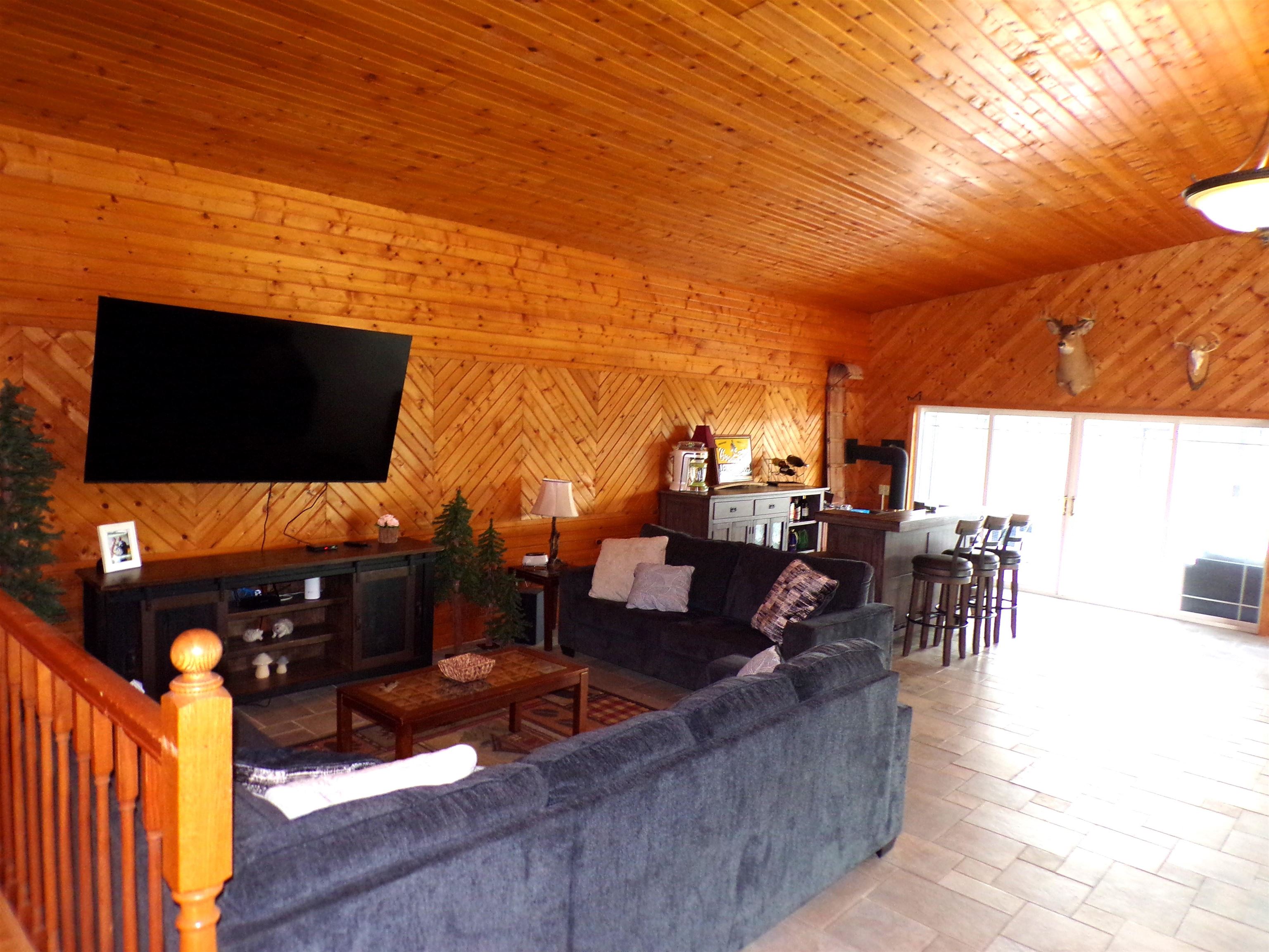 N4144 MARG AVENUE, Neillsville, Wisconsin 54456, 5 Bedrooms Bedrooms, ,3 BathroomsBathrooms,Residential,For Sale,N4144 MARG AVENUE,22602236