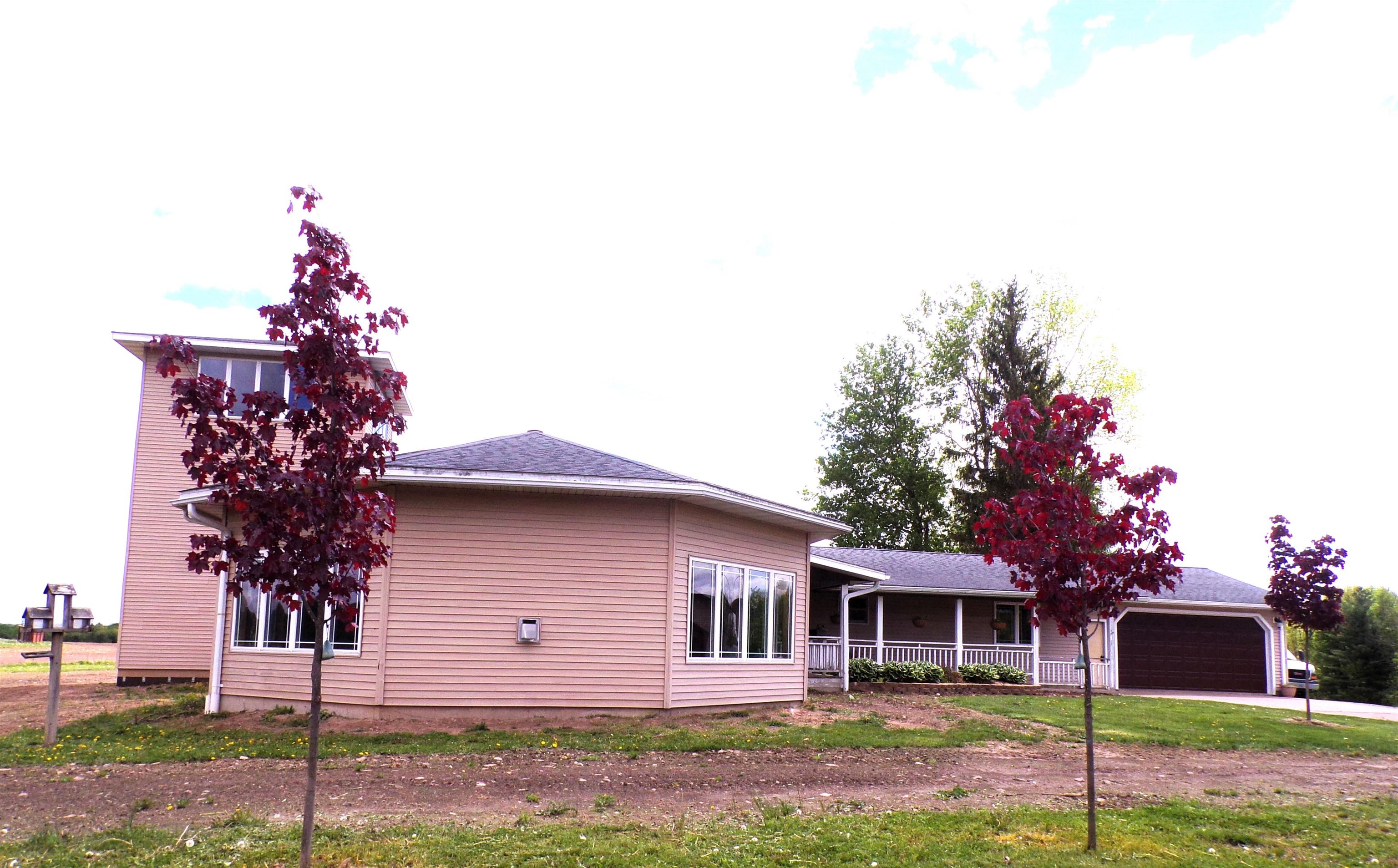 N4144 MARG AVENUE, Neillsville, Wisconsin 54456, 5 Bedrooms Bedrooms, ,3 BathroomsBathrooms,Residential,For Sale,N4144 MARG AVENUE,22602236