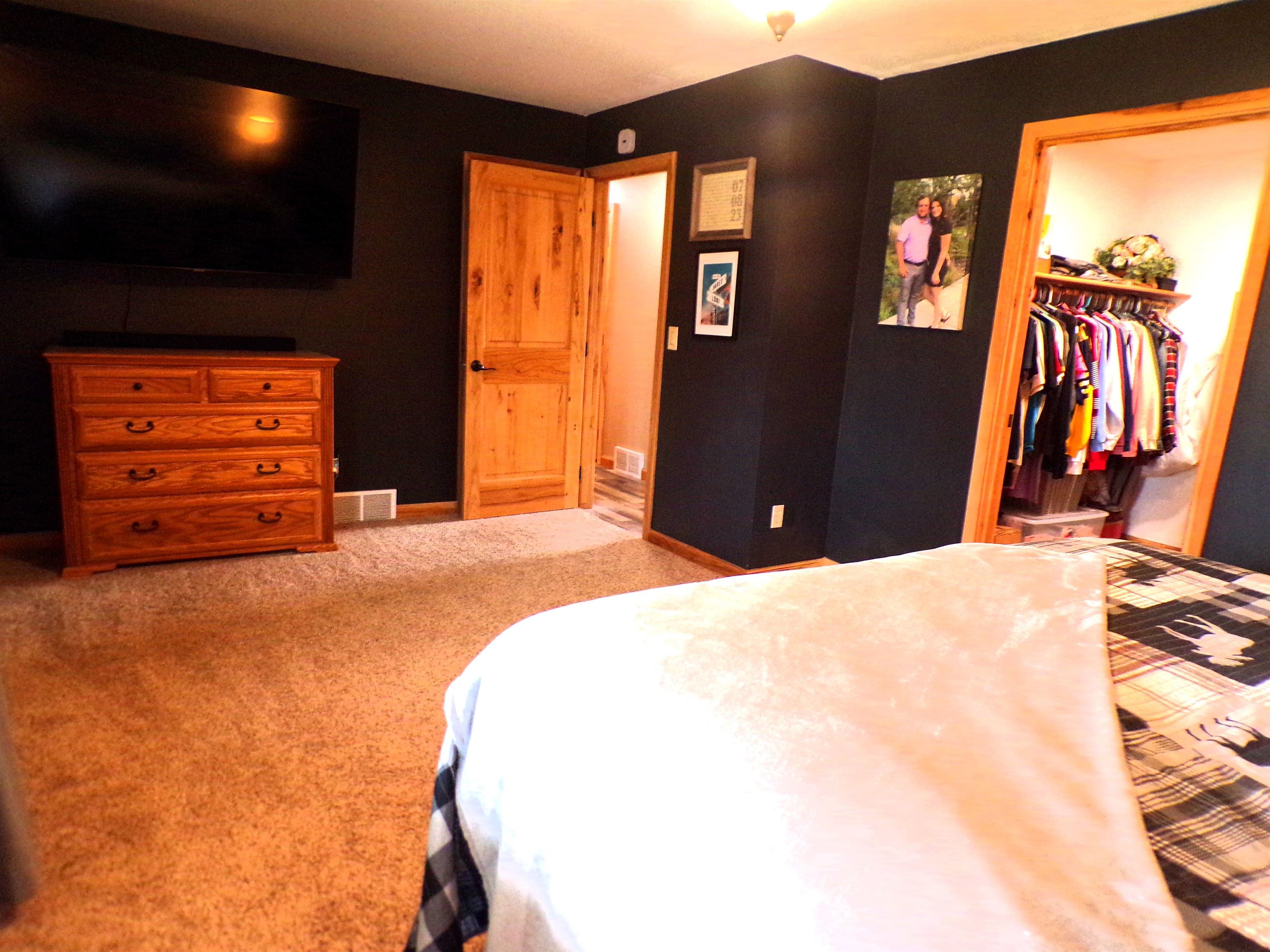 N4144 MARG AVENUE, Neillsville, Wisconsin 54456, 5 Bedrooms Bedrooms, ,3 BathroomsBathrooms,Residential,For Sale,N4144 MARG AVENUE,22602236