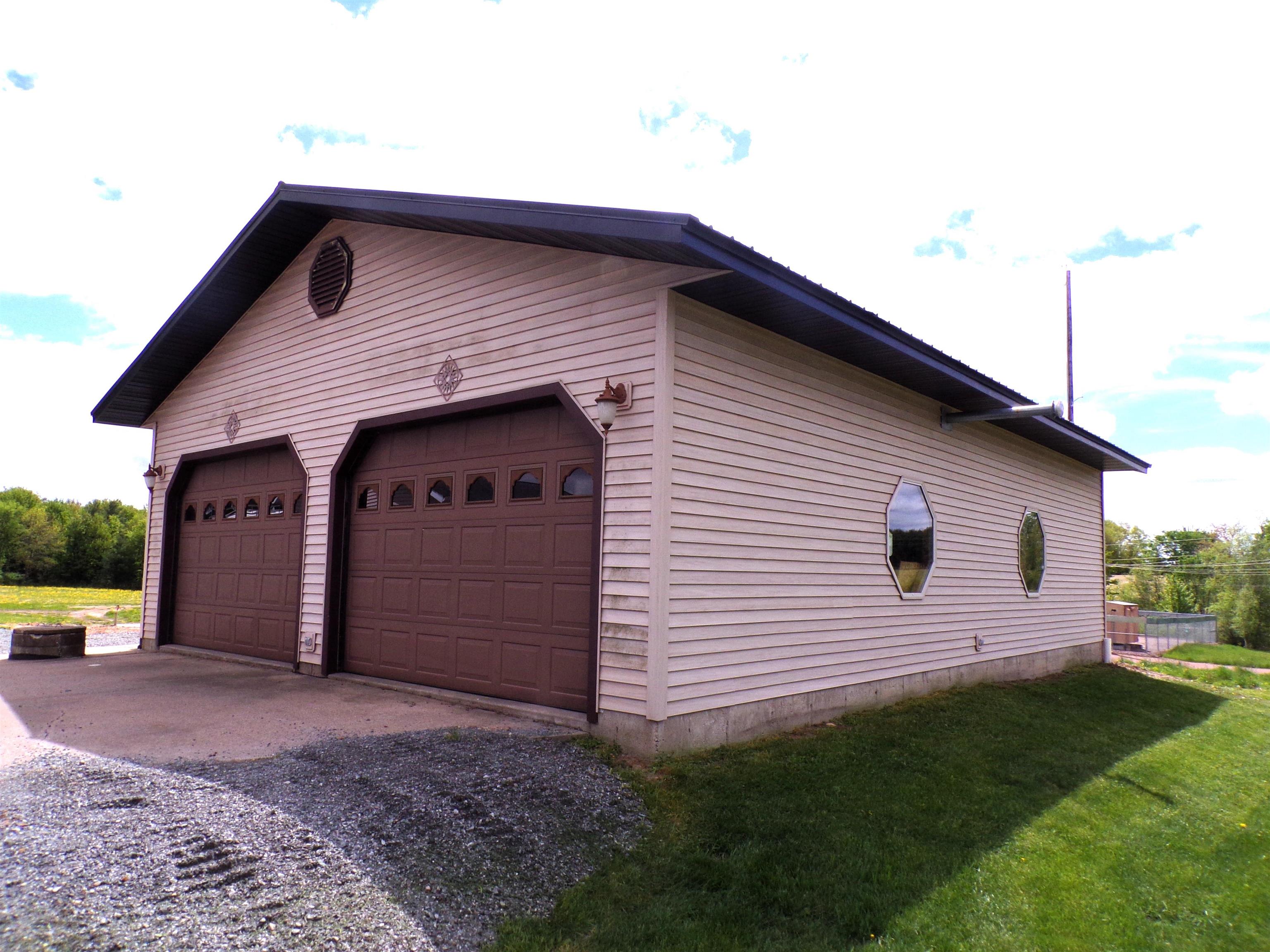 N4144 MARG AVENUE, Neillsville, Wisconsin 54456, 5 Bedrooms Bedrooms, ,3 BathroomsBathrooms,Residential,For Sale,N4144 MARG AVENUE,22602236