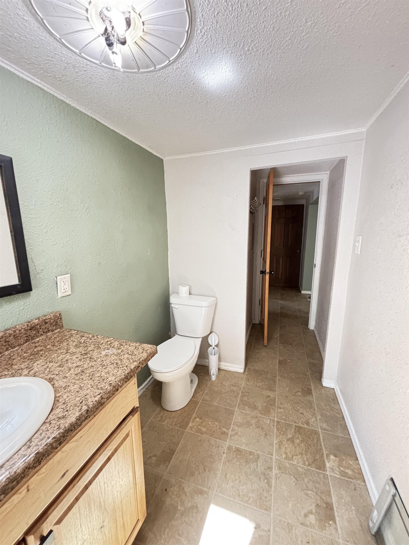 2142 STRONGS AVENUE, Stevens Point, Wisconsin 54481, 4 Bedrooms Bedrooms, ,1 BathroomBathrooms,Residential,For Sale,2142 STRONGS AVENUE,22602237