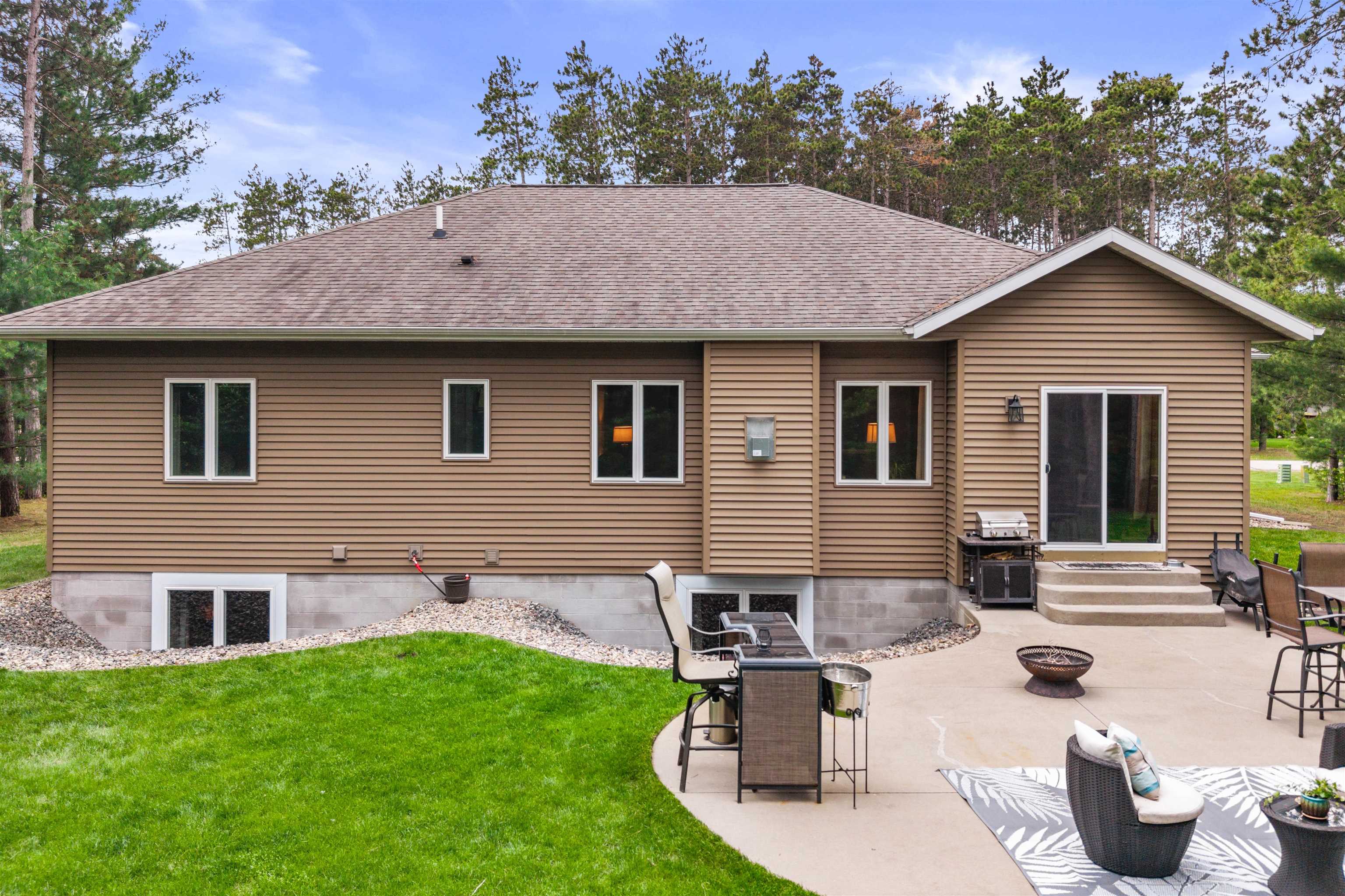5111 PRAIRIE RIDGE DRIVE, Wisconsin Rapids, Wisconsin 54494, 4 Bedrooms Bedrooms, ,3 BathroomsBathrooms,Residential,For Sale,5111 PRAIRIE RIDGE DRIVE,22602240