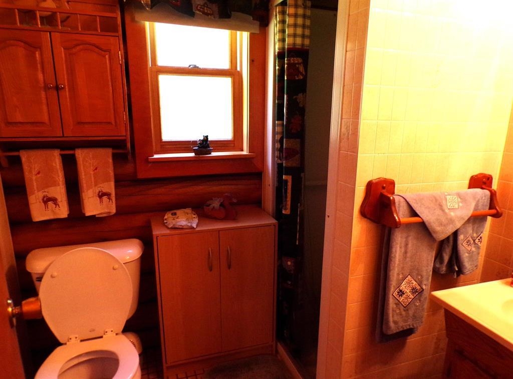 W11515 STATE HIGHWAY 95, ALMA CENTER, Wisconsin 54611, 2 Bedrooms Bedrooms, ,1 BathroomBathrooms,Residential,For Sale,W11515 STATE HIGHWAY 95,22602241