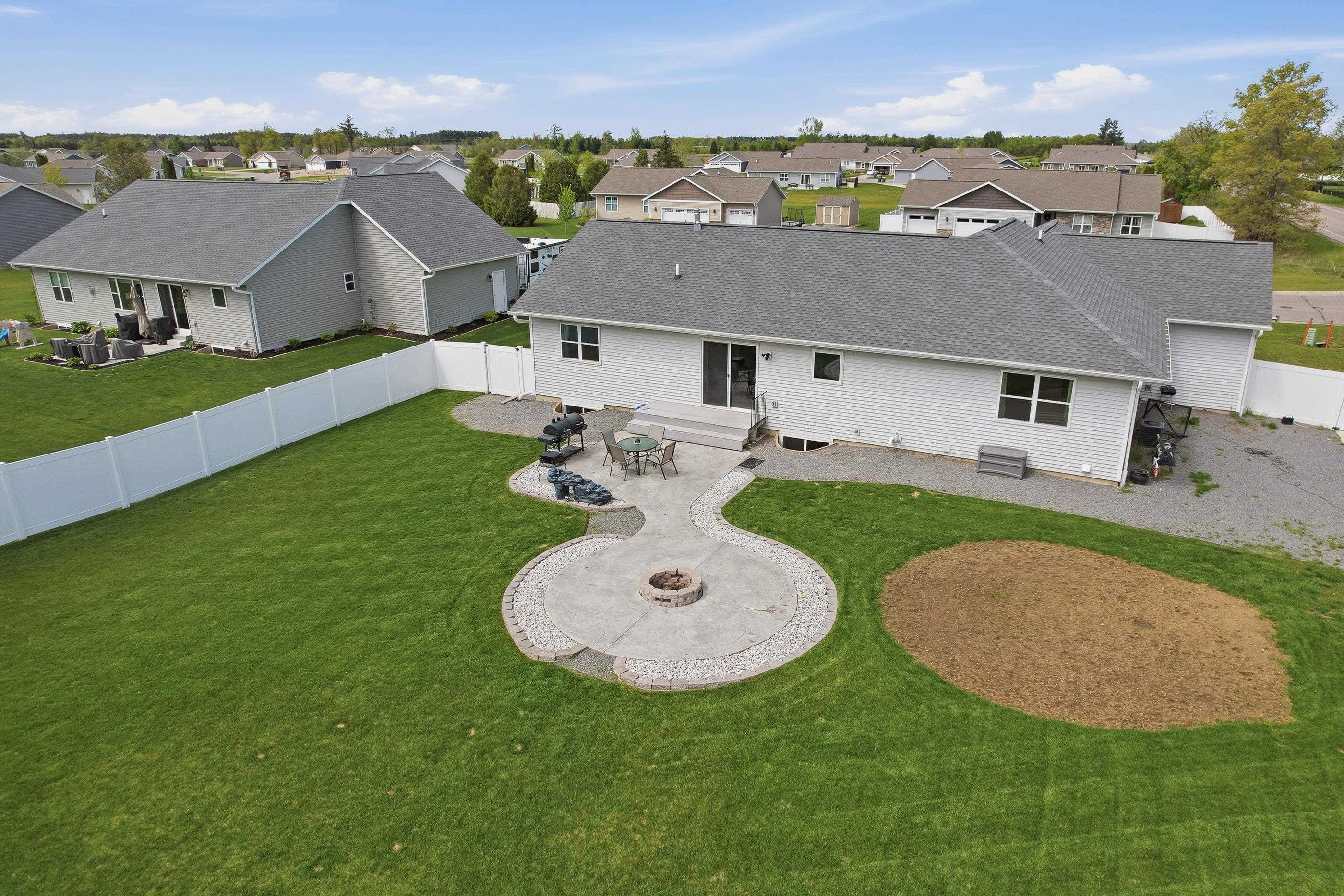 4000 HANOVER STREET, Plover, Wisconsin 54467, 4 Bedrooms Bedrooms, ,2 BathroomsBathrooms,Residential,For Sale,4000 HANOVER STREET,22602242