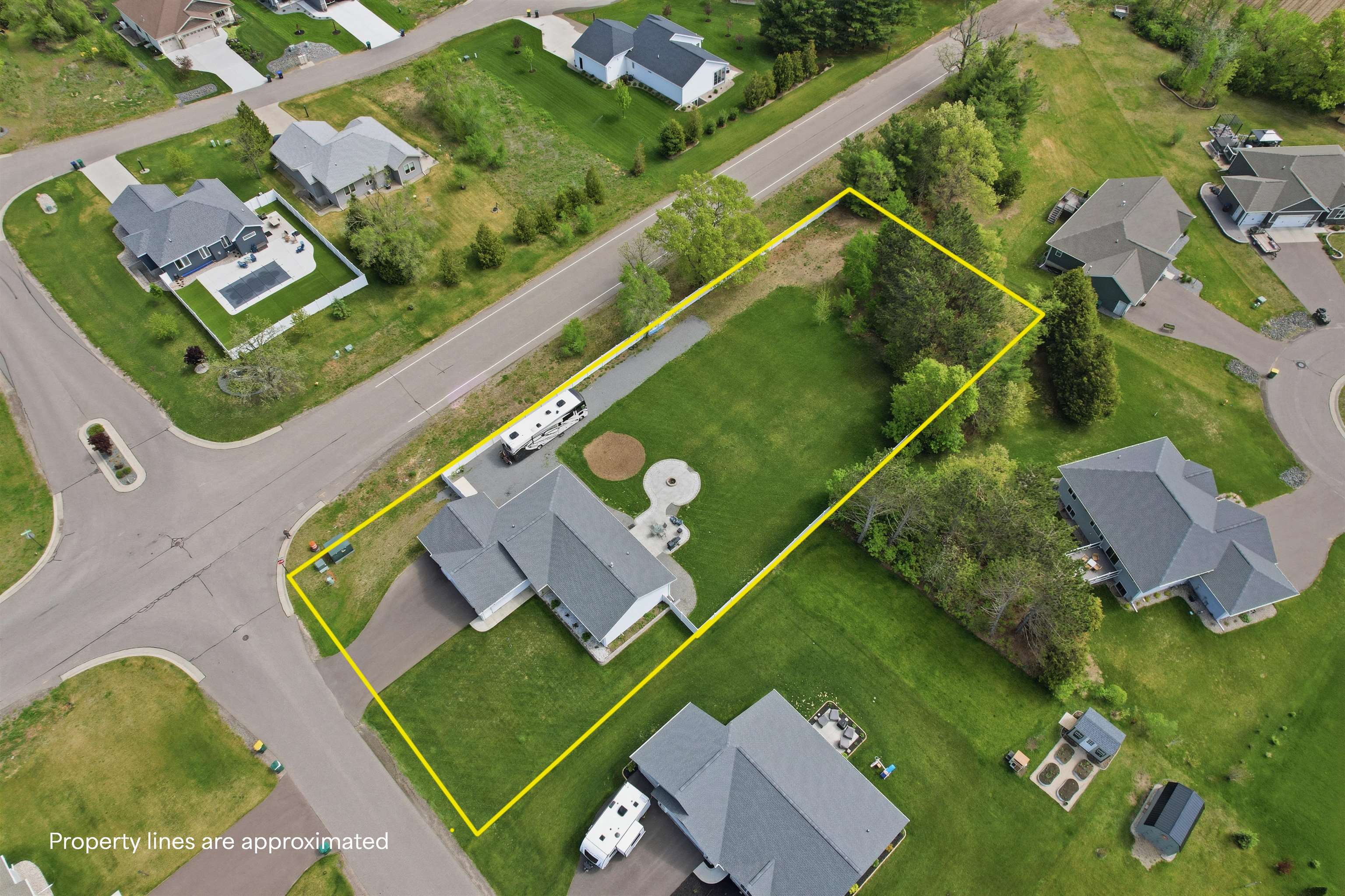 4000 HANOVER STREET, Plover, Wisconsin 54467, 4 Bedrooms Bedrooms, ,2 BathroomsBathrooms,Residential,For Sale,4000 HANOVER STREET,22602242