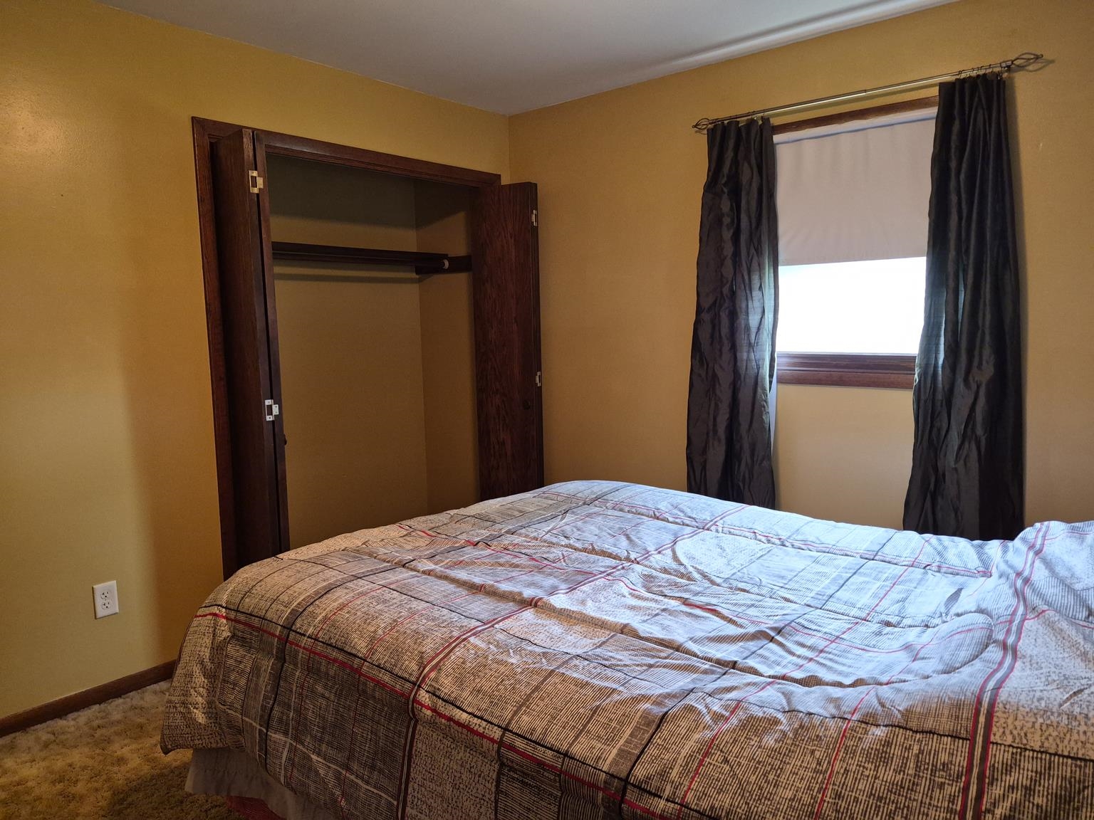 1300 E 20TH STREET, Marshfield, Wisconsin 54449, 3 Bedrooms Bedrooms, ,1 BathroomBathrooms,Residential,For Sale,1300 E 20TH STREET,22602243