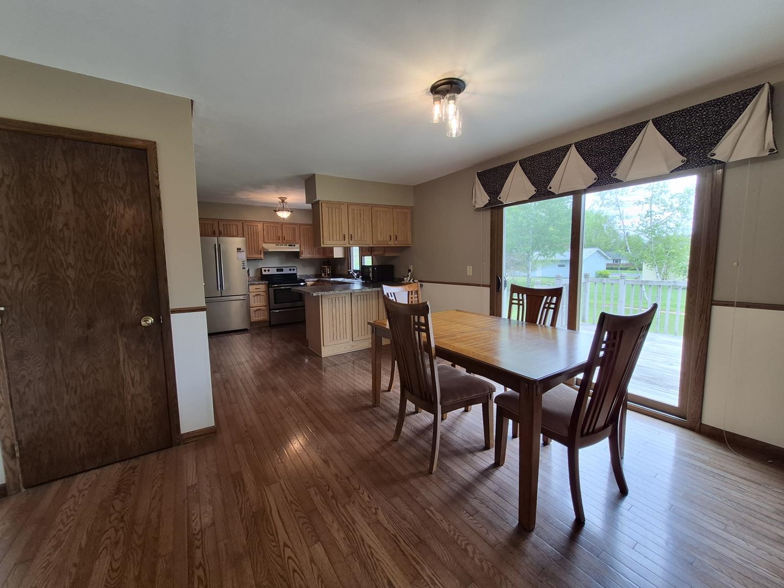 1300 E 20TH STREET, Marshfield, Wisconsin 54449, 3 Bedrooms Bedrooms, ,1 BathroomBathrooms,Residential,For Sale,1300 E 20TH STREET,22602243