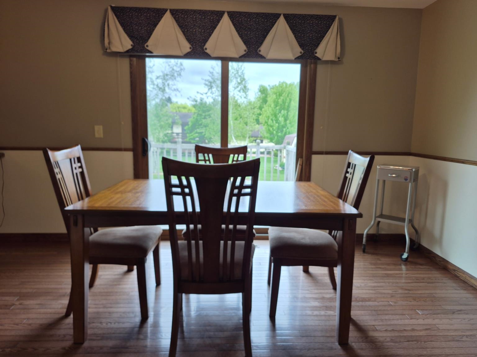 1300 E 20TH STREET, Marshfield, Wisconsin 54449, 3 Bedrooms Bedrooms, ,1 BathroomBathrooms,Residential,For Sale,1300 E 20TH STREET,22602243