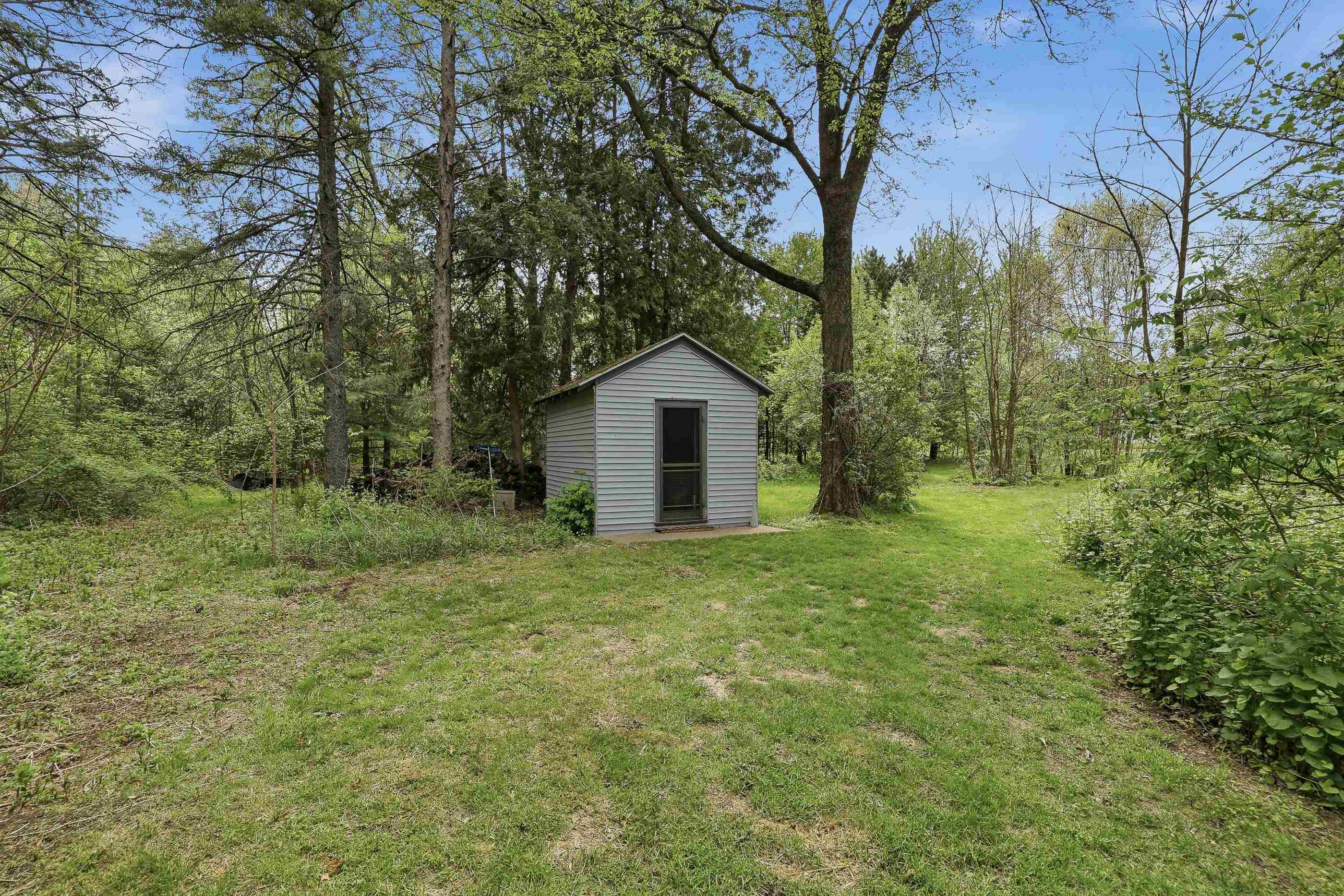 952 W RIVER ROAD, Mosinee, Wisconsin 54455, 4 Bedrooms Bedrooms, ,3 BathroomsBathrooms,Residential,For Sale,952 W RIVER ROAD,22602247