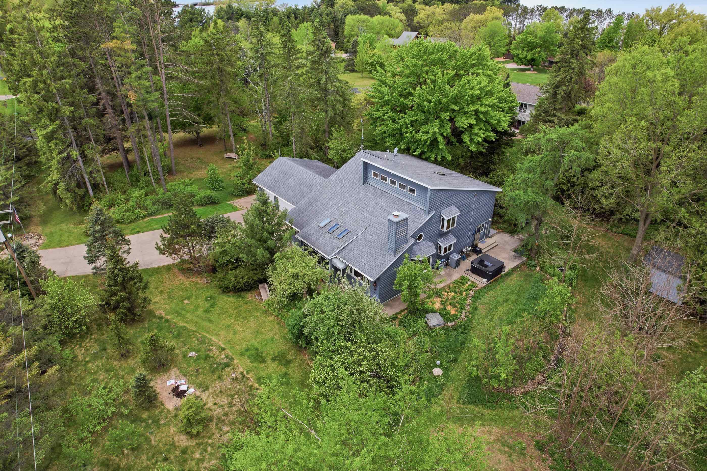 952 W RIVER ROAD, Mosinee, Wisconsin 54455, 4 Bedrooms Bedrooms, ,3 BathroomsBathrooms,Residential,For Sale,952 W RIVER ROAD,22602247