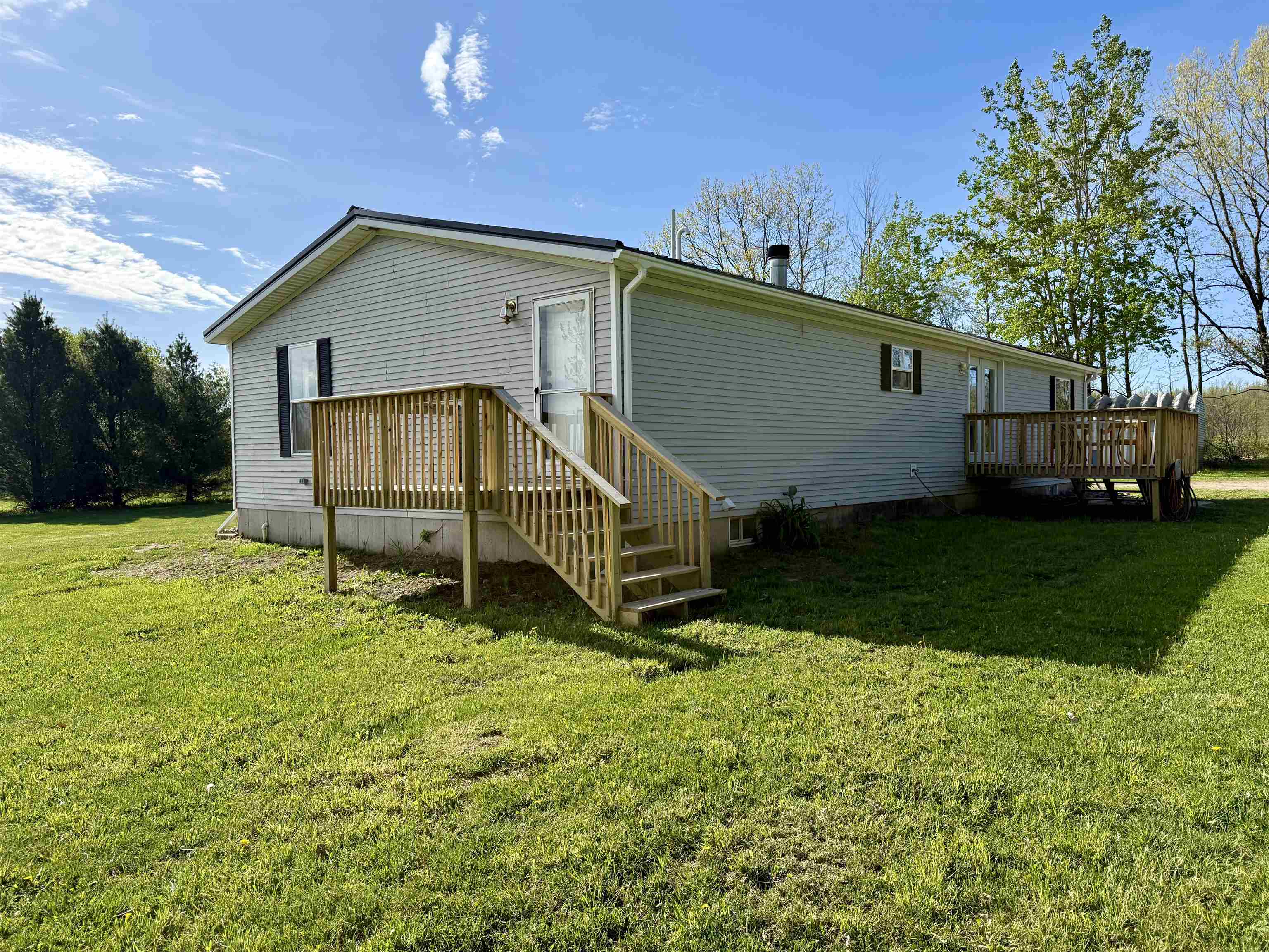 N4807 STADIUM ROAD, Brantwood, Wisconsin 54513, 5 Bedrooms Bedrooms, ,2 BathroomsBathrooms,Residential,For Sale,N4807 STADIUM ROAD,22602250