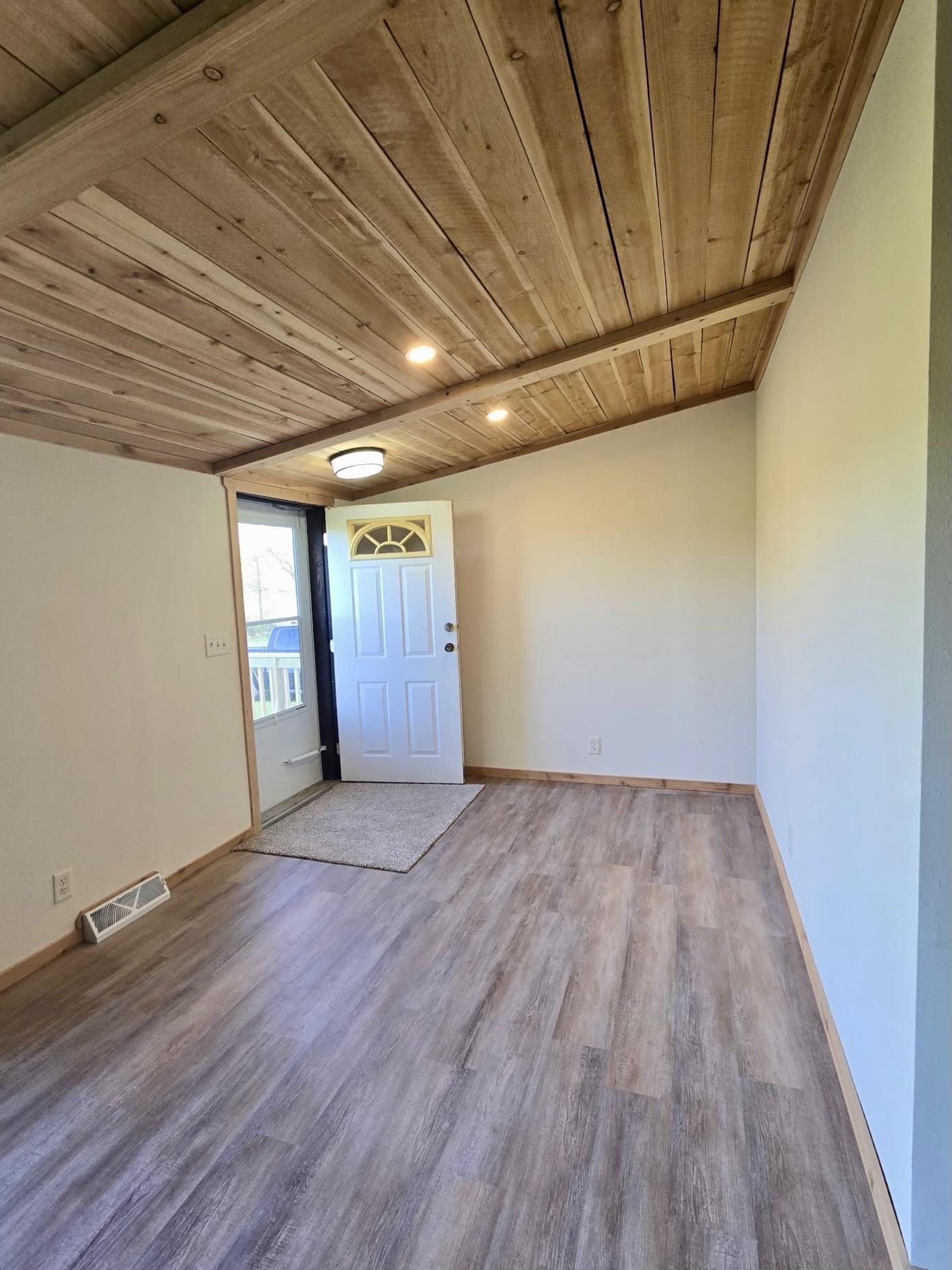N4807 STADIUM ROAD, Brantwood, Wisconsin 54513, 5 Bedrooms Bedrooms, ,2 BathroomsBathrooms,Residential,For Sale,N4807 STADIUM ROAD,22602250