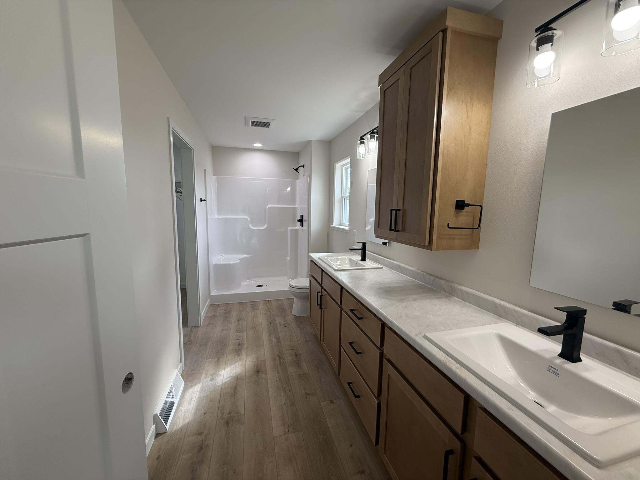 561 Amberwood Way, Plover, Wisconsin 54467, 3 Bedrooms Bedrooms, ,2 BathroomsBathrooms,Residential,For Sale,561 Amberwood Way,22602253