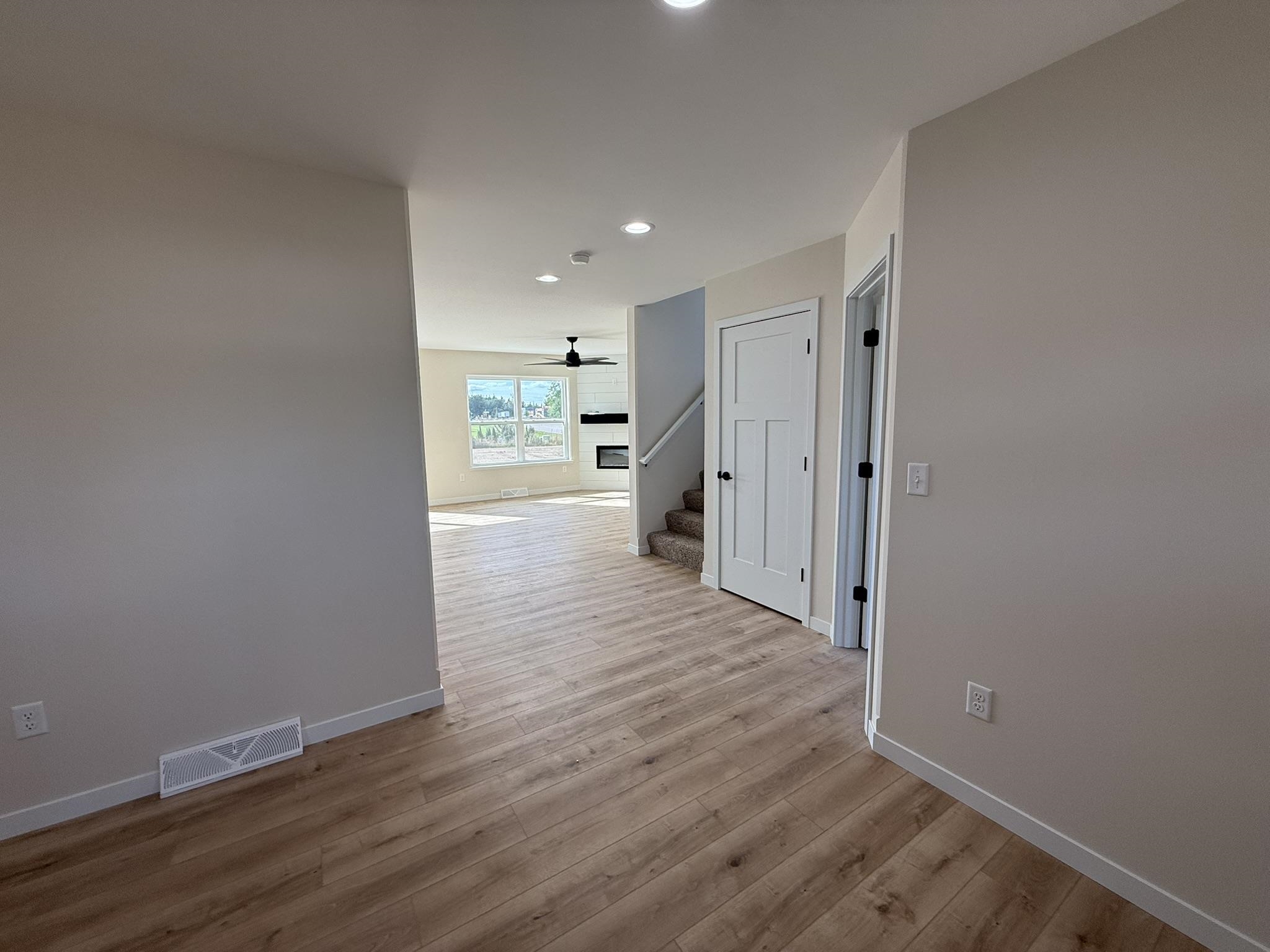 561 Amberwood Way, Plover, Wisconsin 54467, 3 Bedrooms Bedrooms, ,2 BathroomsBathrooms,Residential,For Sale,561 Amberwood Way,22602253