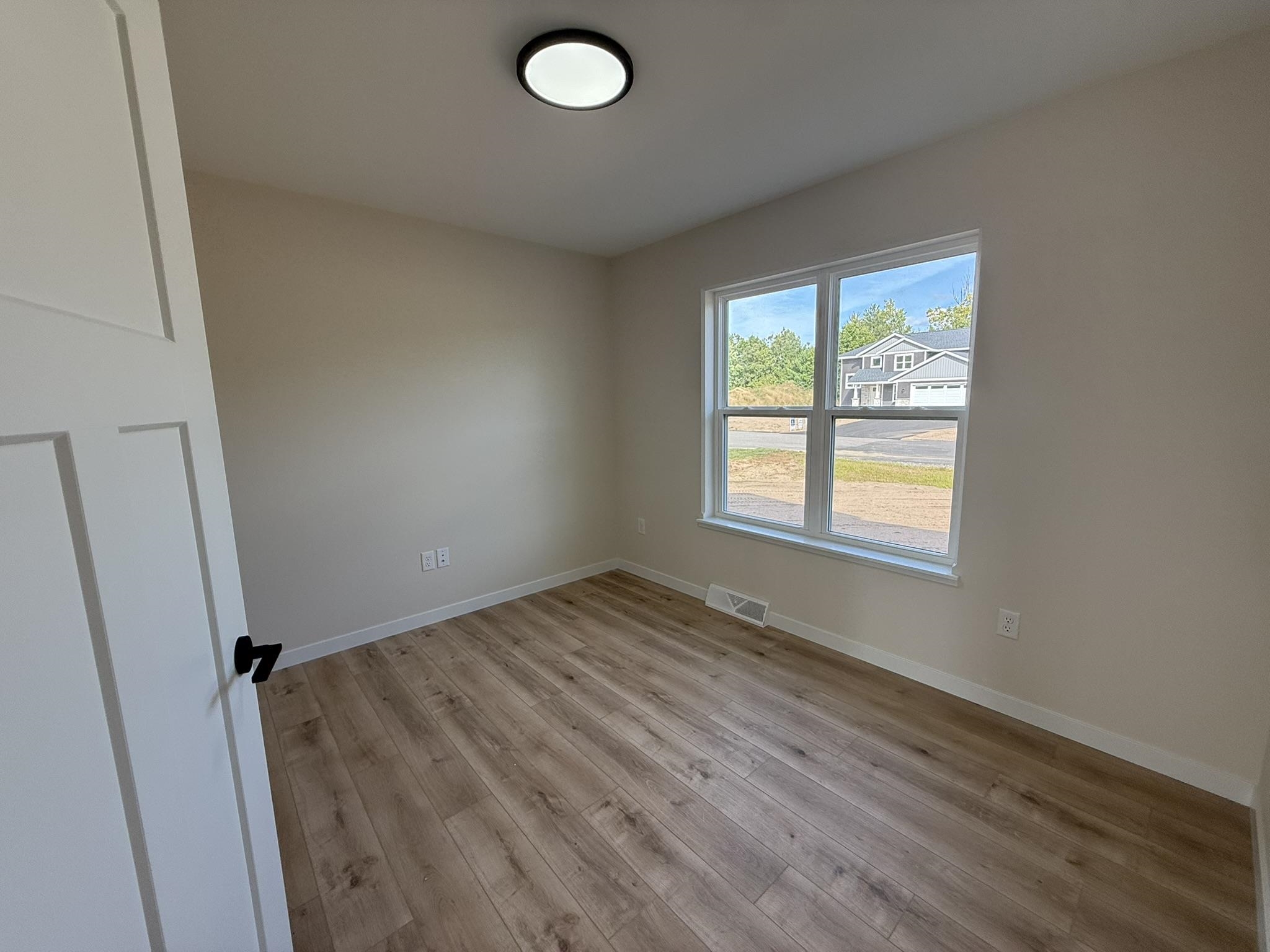 561 Amberwood Way, Plover, Wisconsin 54467, 3 Bedrooms Bedrooms, ,2 BathroomsBathrooms,Residential,For Sale,561 Amberwood Way,22602253
