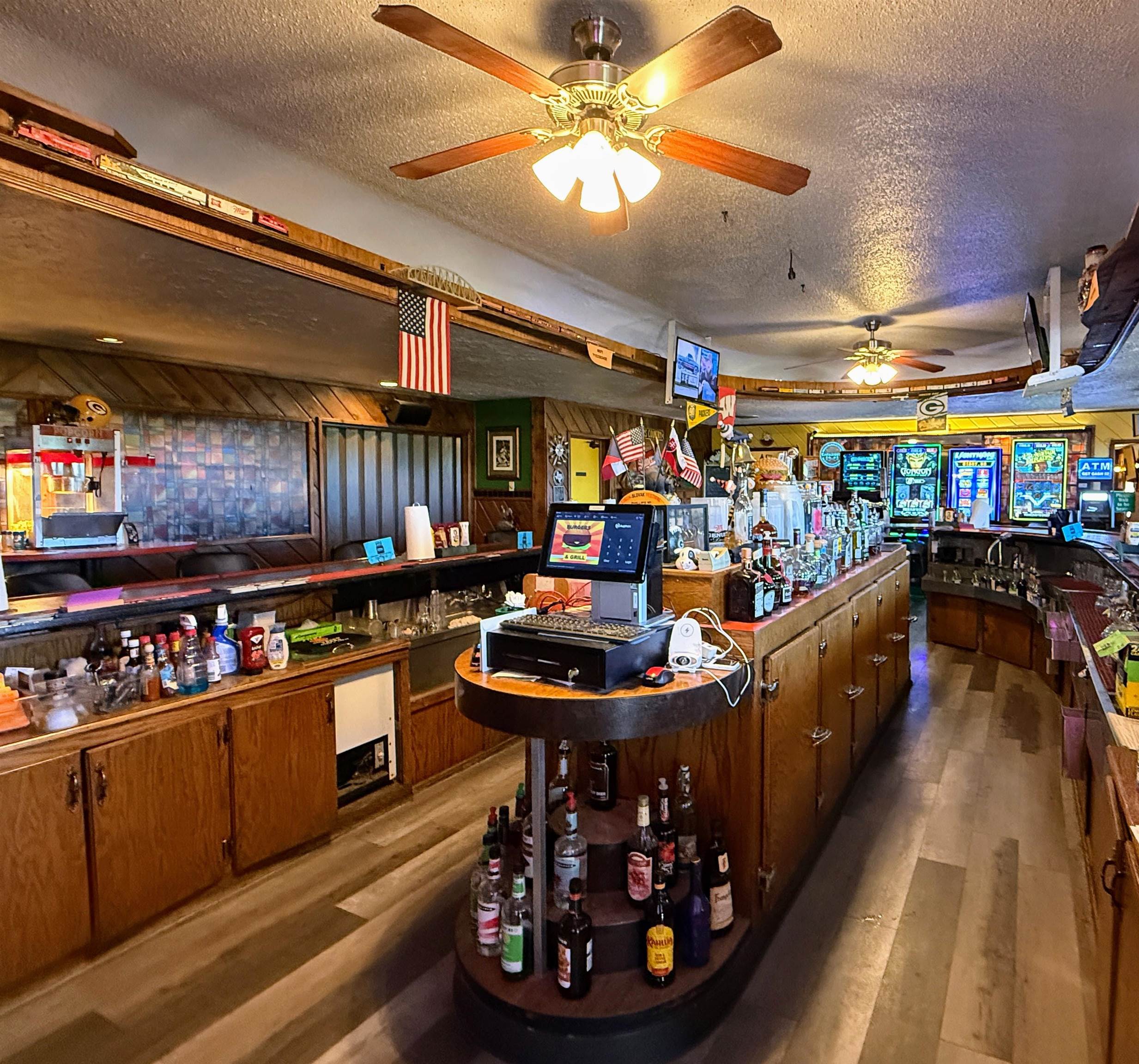 784 N LAKE AVENUE, Phillips, Wisconsin 54555, ,Commercial/industrial,For Sale,784 N LAKE AVENUE,22602259