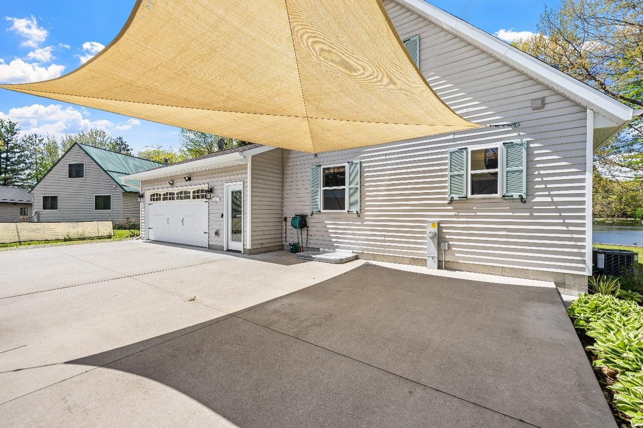 7223 JACQUELINE LAKE LANE, Custer, Wisconsin 54423, 3 Bedrooms Bedrooms, ,2 BathroomsBathrooms,Residential,For Sale,7223 JACQUELINE LAKE LANE,22602262