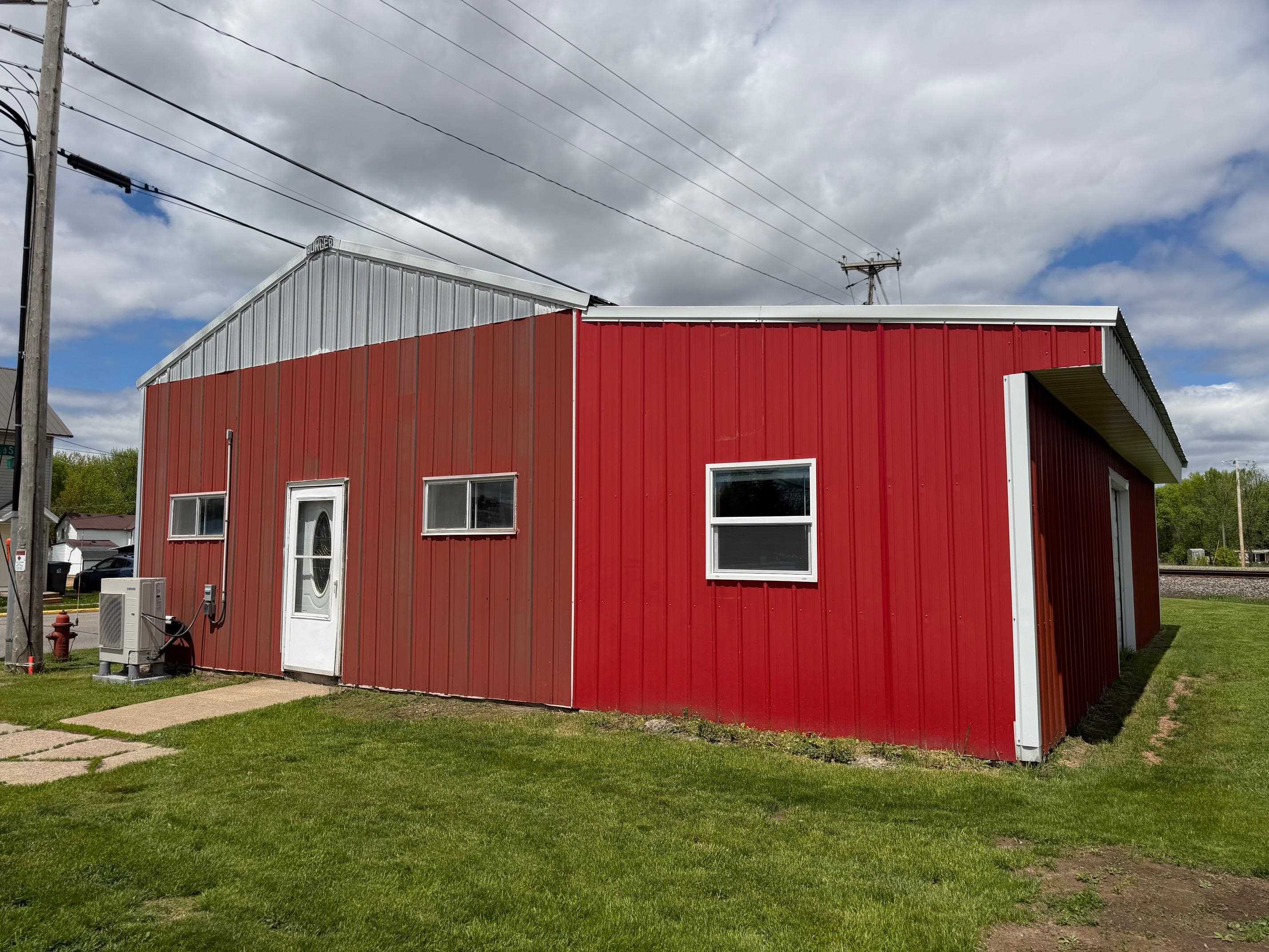 102 E MAIN STREET, Spencer, Wisconsin 54479, 1 Bedroom Bedrooms, ,1 BathroomBathrooms,Residential,For Sale,102 E MAIN STREET,22602265