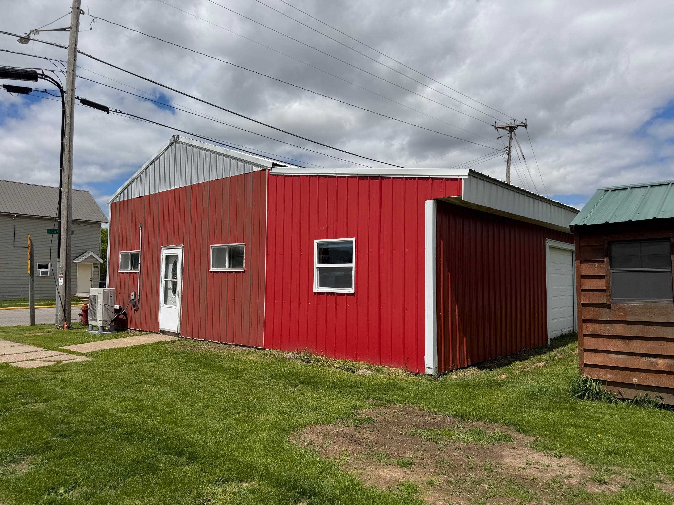 102 E MAIN STREET, Spencer, Wisconsin 54479, 1 Bedroom Bedrooms, ,1 BathroomBathrooms,Residential,For Sale,102 E MAIN STREET,22602265
