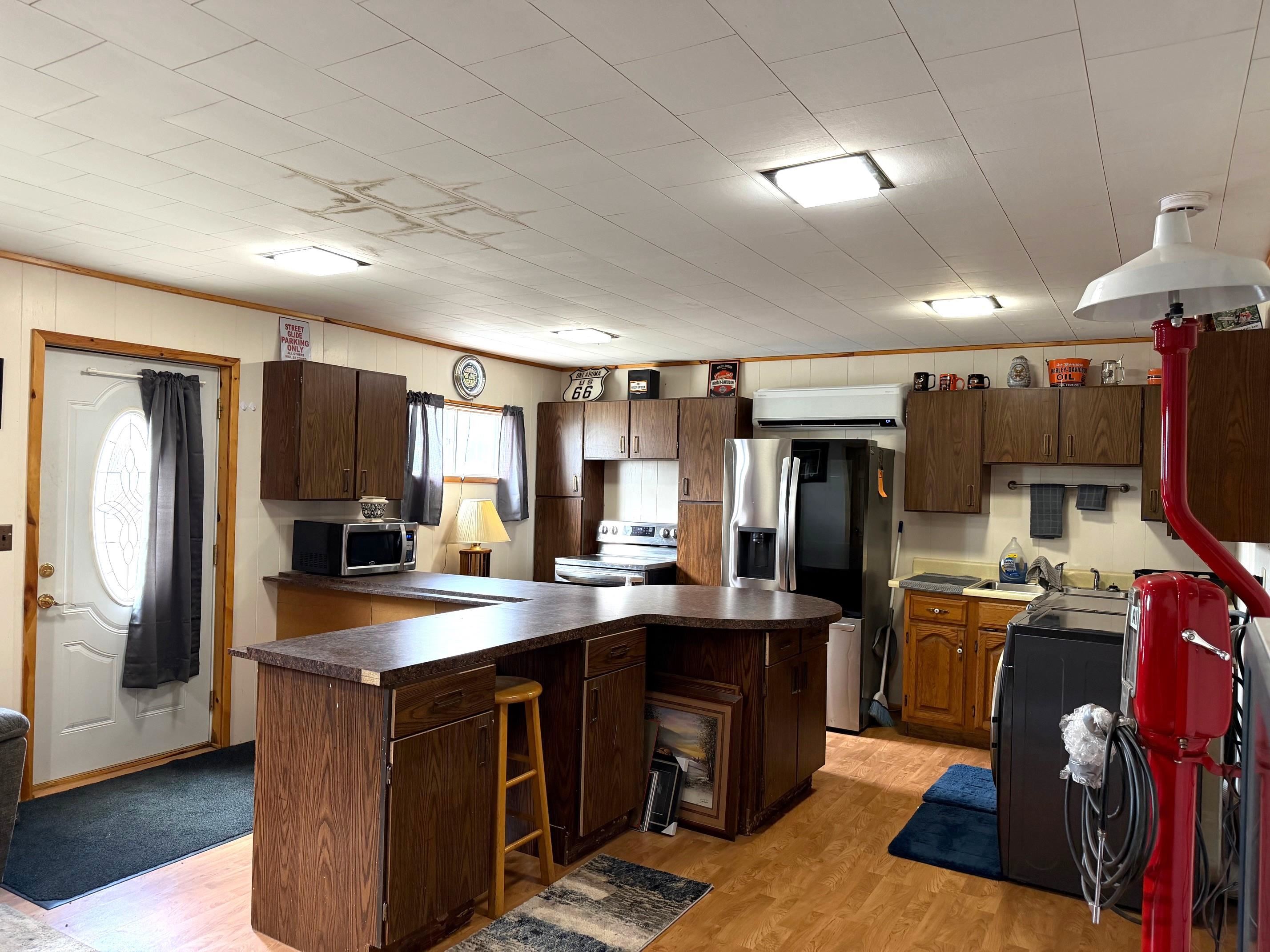 102 E MAIN STREET, Spencer, Wisconsin 54479, 1 Bedroom Bedrooms, ,1 BathroomBathrooms,Residential,For Sale,102 E MAIN STREET,22602265