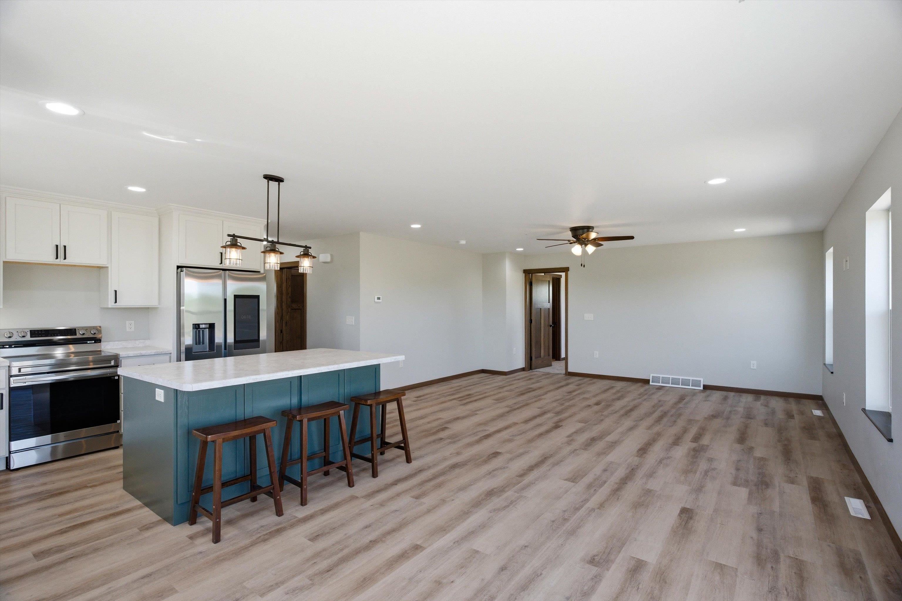 711 PEP'S DRIVE, Medford, Wisconsin 54451, 4 Bedrooms Bedrooms, ,3 BathroomsBathrooms,Residential,For Sale,711 PEP'S DRIVE,22602270