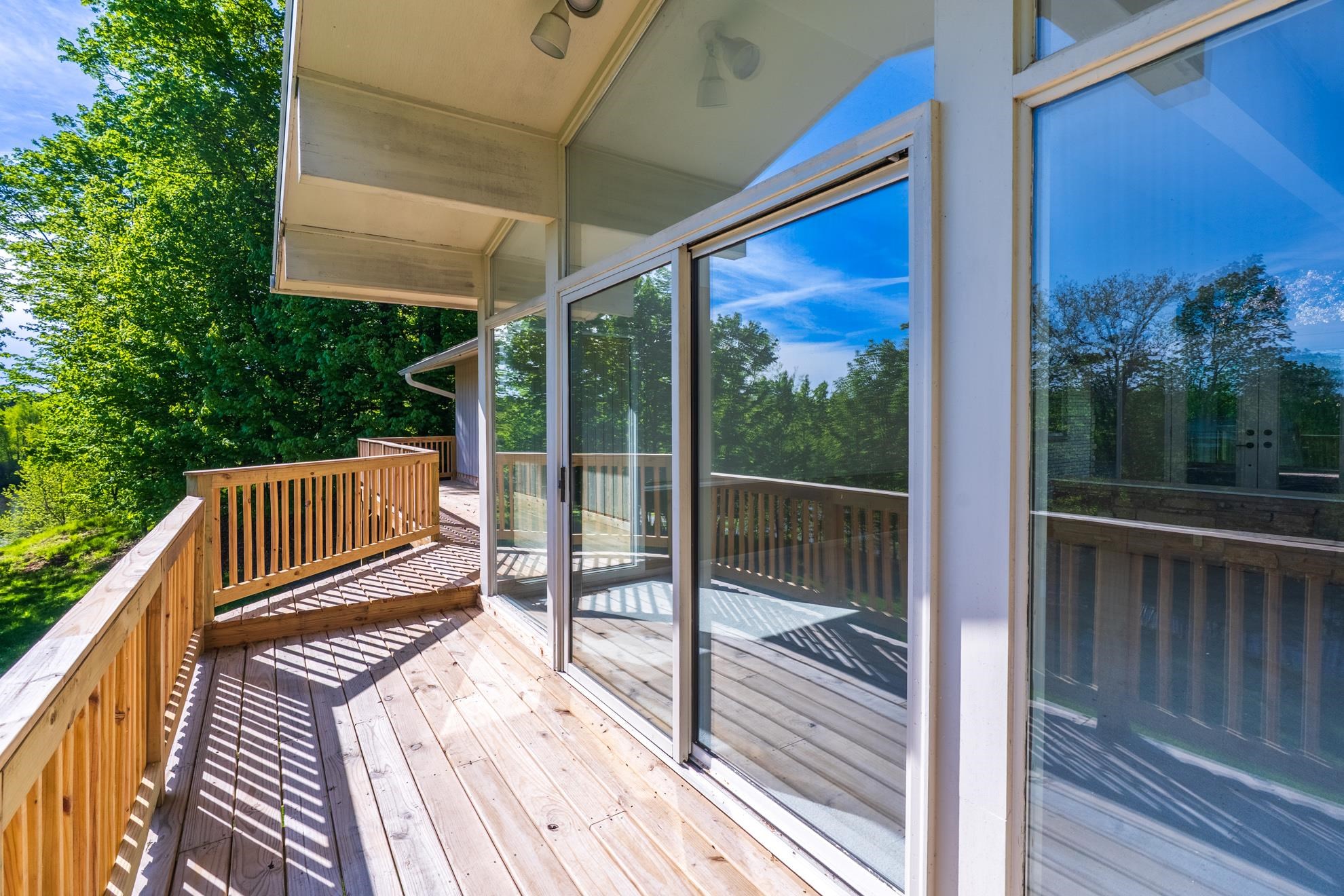 2611 BAYSHORE DRIVE, Wausau, Wisconsin 54401, 4 Bedrooms Bedrooms, ,2 BathroomsBathrooms,Residential,For Sale,2611 BAYSHORE DRIVE,22602272