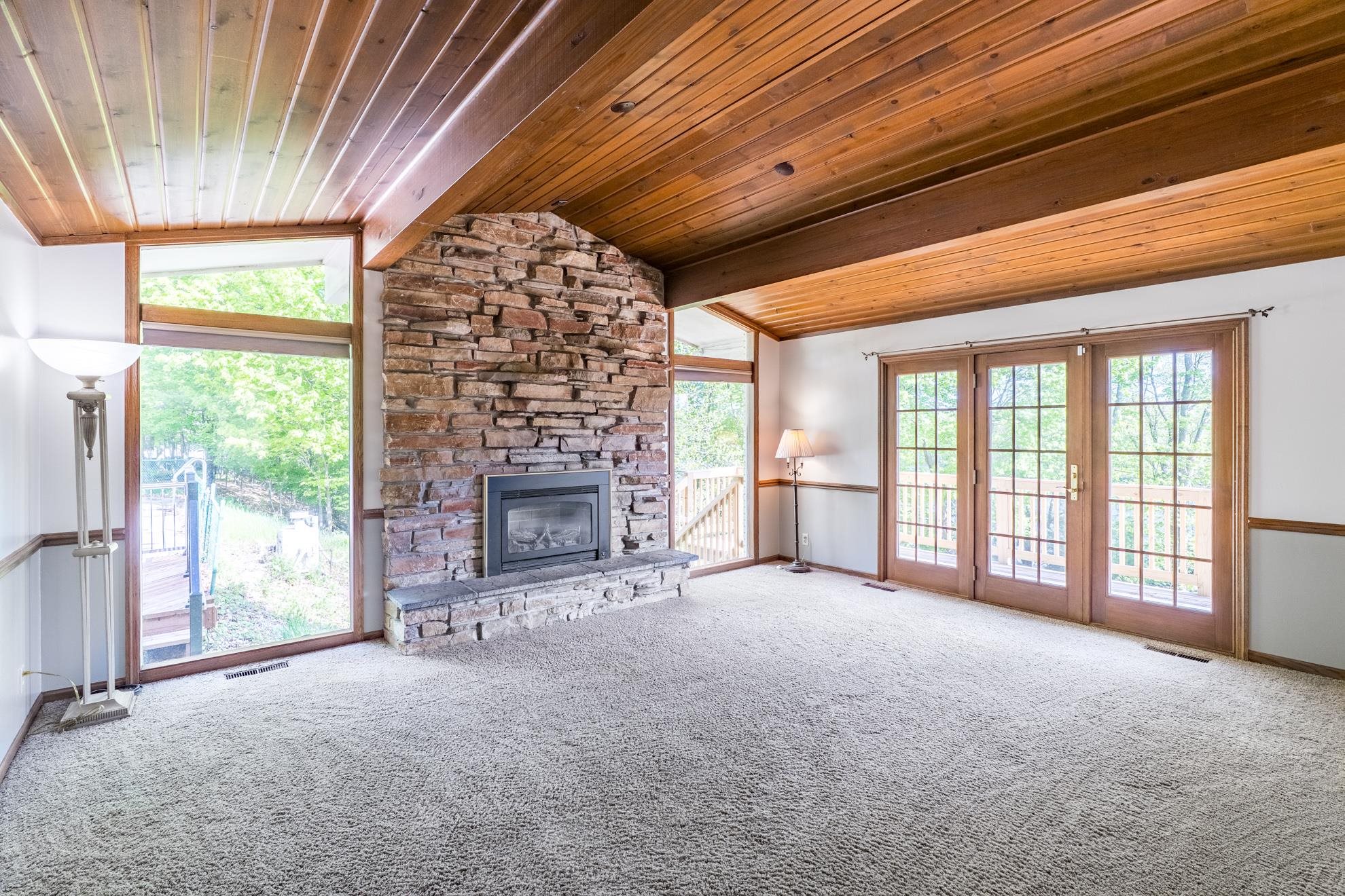2611 BAYSHORE DRIVE, Wausau, Wisconsin 54401, 4 Bedrooms Bedrooms, ,2 BathroomsBathrooms,Residential,For Sale,2611 BAYSHORE DRIVE,22602272