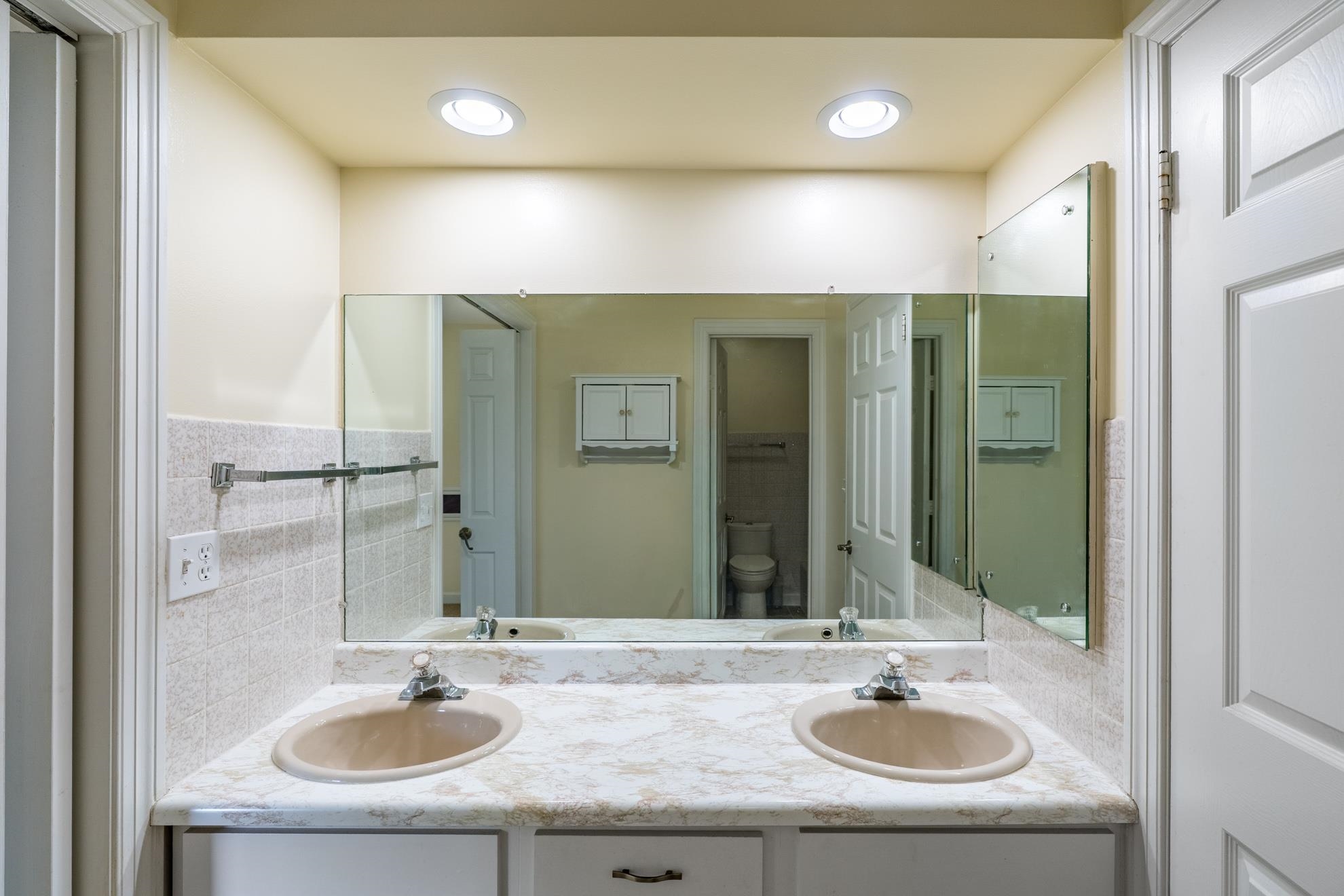 2611 BAYSHORE DRIVE, Wausau, Wisconsin 54401, 4 Bedrooms Bedrooms, ,2 BathroomsBathrooms,Residential,For Sale,2611 BAYSHORE DRIVE,22602272