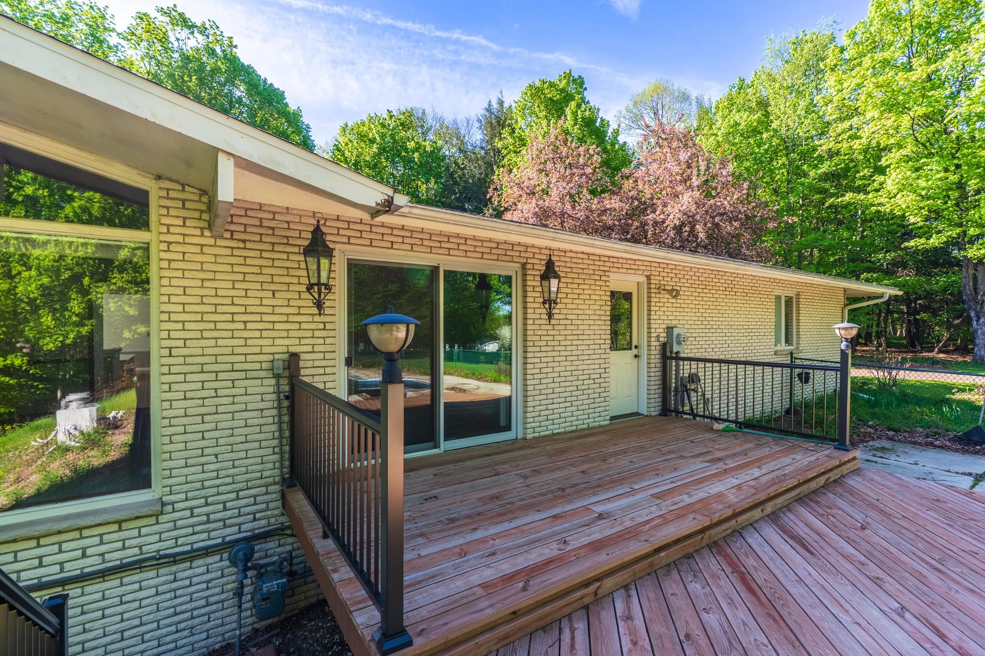 2611 BAYSHORE DRIVE, Wausau, Wisconsin 54401, 4 Bedrooms Bedrooms, ,2 BathroomsBathrooms,Residential,For Sale,2611 BAYSHORE DRIVE,22602272