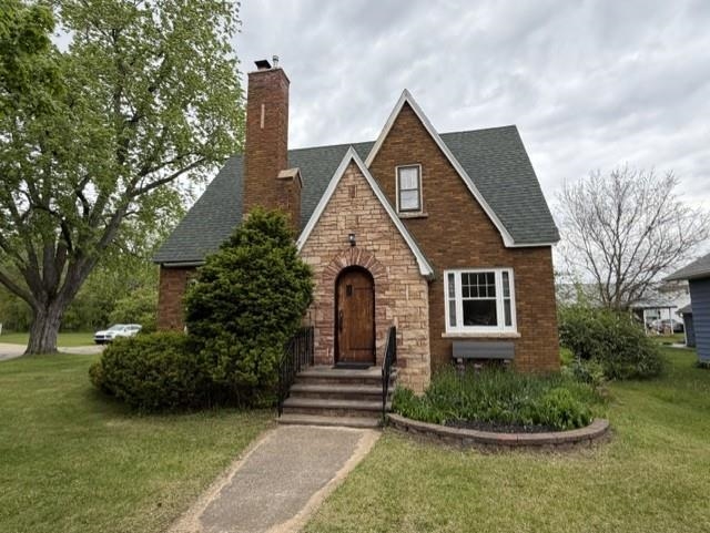 1203 ROYALTON STREET, Waupaca, Wisconsin 54981, 3 Bedrooms Bedrooms, ,1 BathroomBathrooms,Residential,For Sale,1203 ROYALTON STREET,22602273
