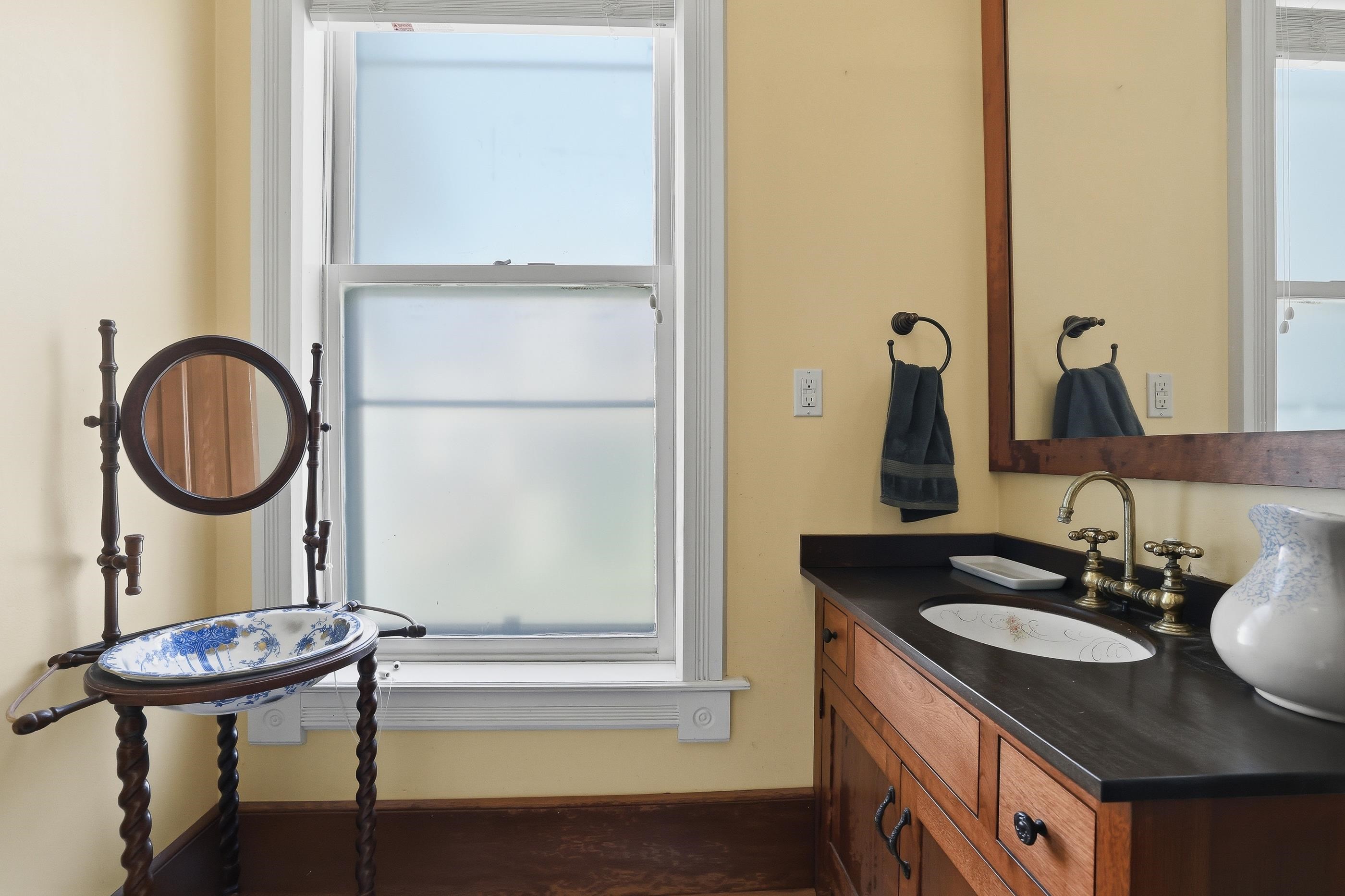 504 FRANKLIN STREET, Wausau, Wisconsin 54403, 6 Bedrooms Bedrooms, ,3 BathroomsBathrooms,Residential,For Sale,504 FRANKLIN STREET,22602277