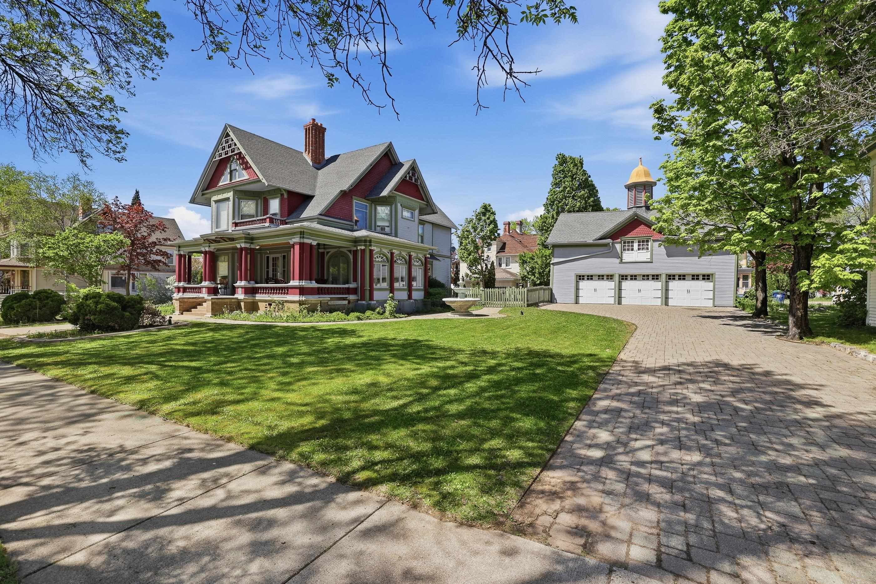 504 FRANKLIN STREET, Wausau, Wisconsin 54403, 6 Bedrooms Bedrooms, ,3 BathroomsBathrooms,Residential,For Sale,504 FRANKLIN STREET,22602277