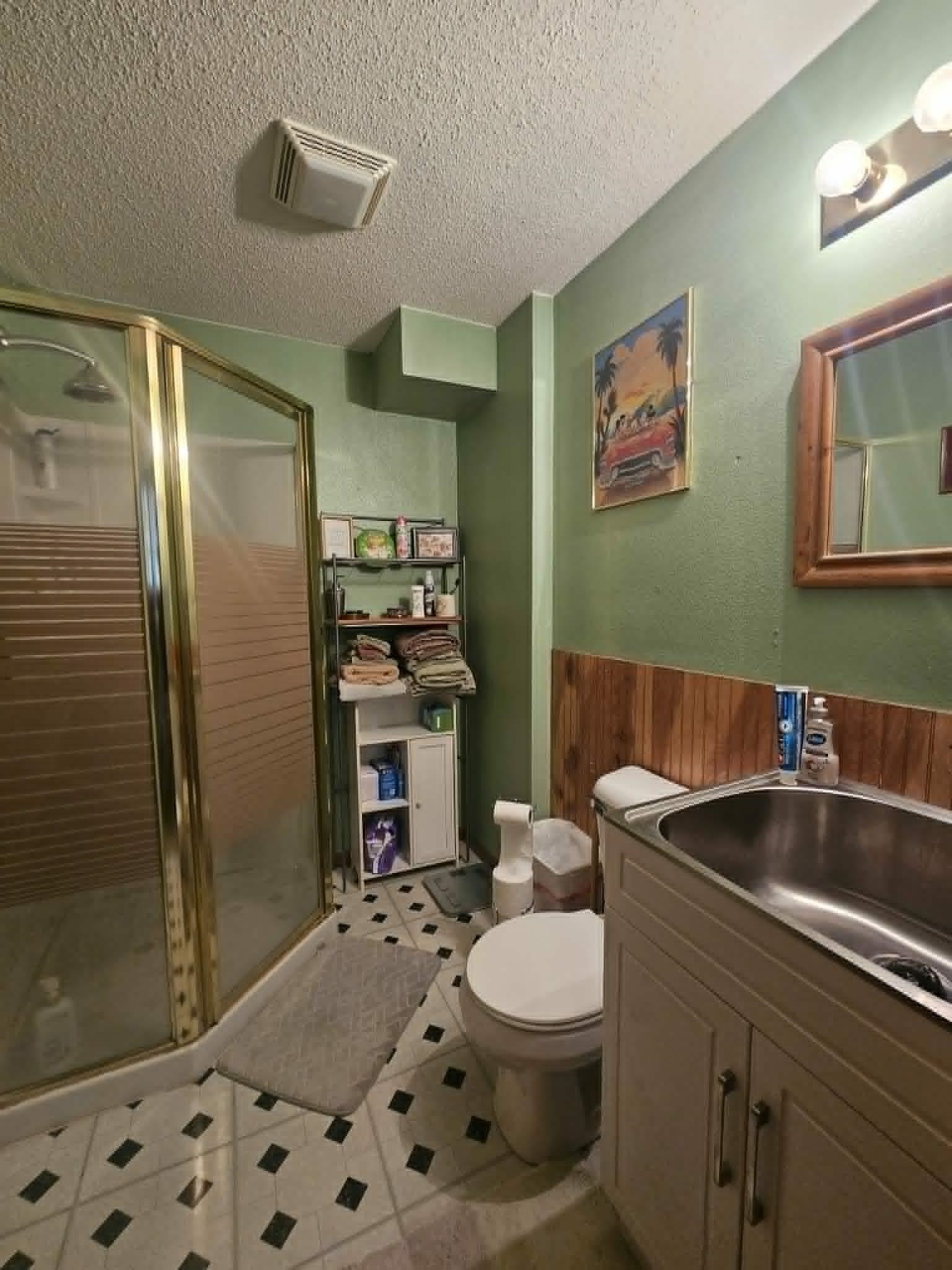 513 W 12TH STREET, Marshfield, Wisconsin 54449, 4 Bedrooms Bedrooms, ,2 BathroomsBathrooms,Residential,For Sale,513 W 12TH STREET,22602283