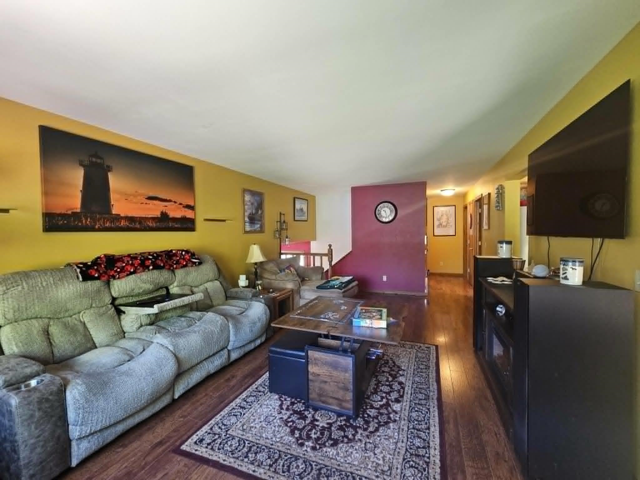 513 W 12TH STREET, Marshfield, Wisconsin 54449, 4 Bedrooms Bedrooms, ,2 BathroomsBathrooms,Residential,For Sale,513 W 12TH STREET,22602283